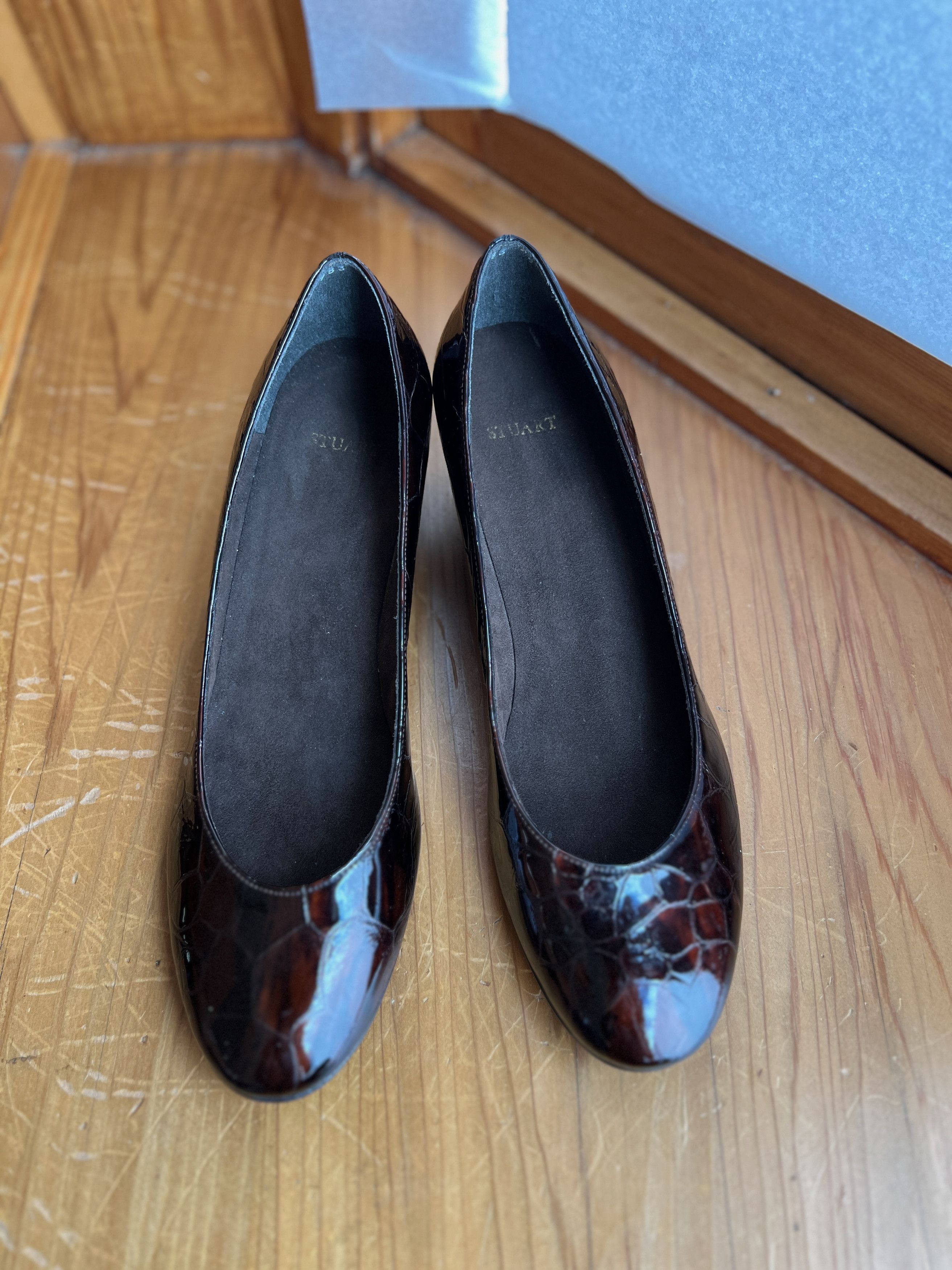 Stuart Weitzman Brown Alligator Stuart Weitzman Wedges Size US 9.5 / IT 39.5 - 10 Thumbnail