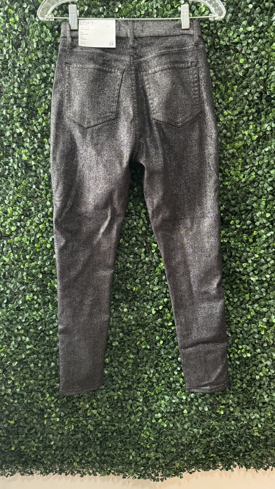 Loft LOFT Shimmer High Rise Skinny Jeans in Black Size 25" / US 0 / IT 36 - 5 Thumbnail
