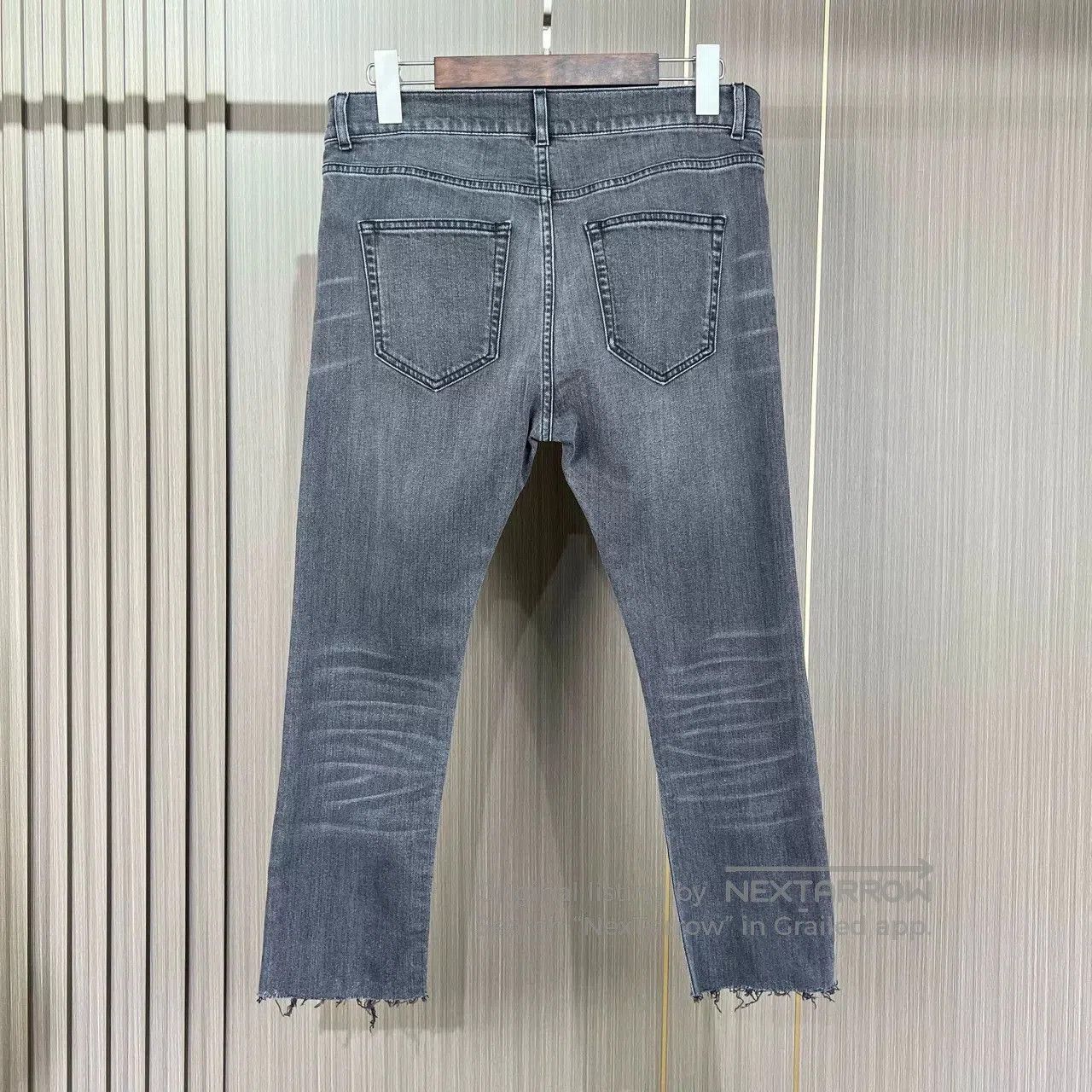 Balenciaga balenciaga distressed denim jeans W30. Size US 30 / EU 46 - 2 Thumbnail