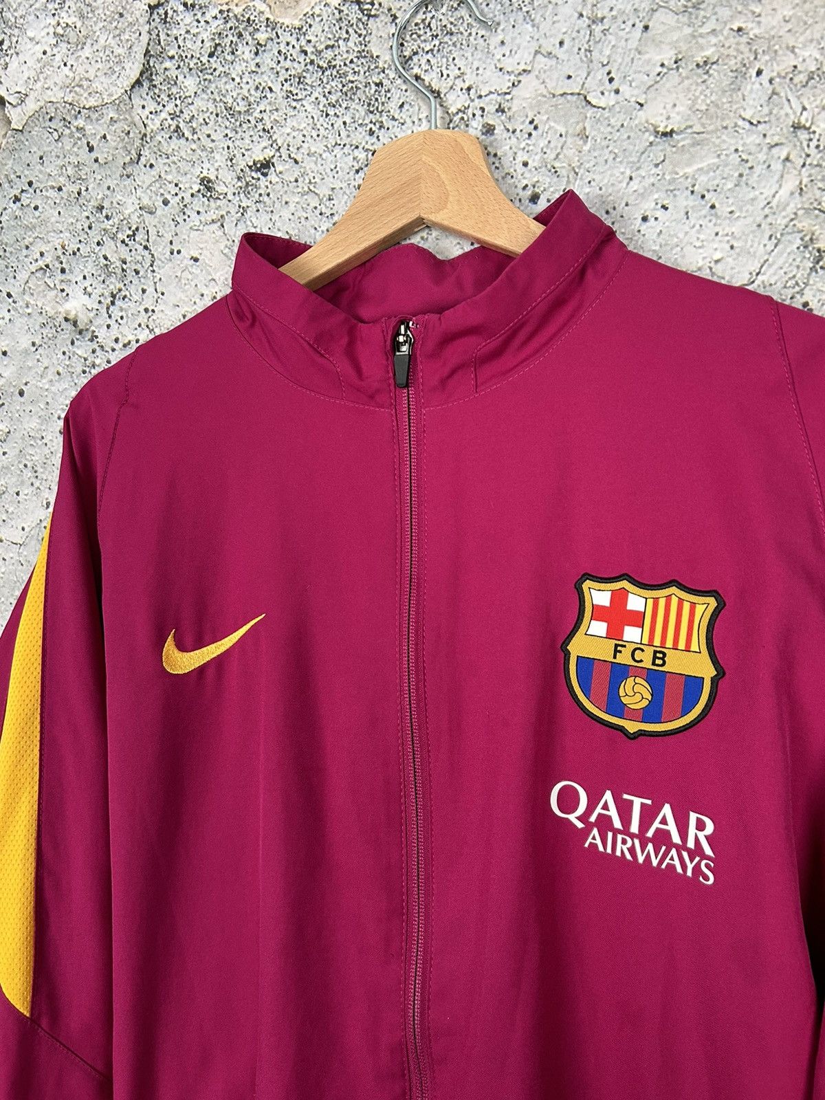 Nike Vintage FC Barcelona Sweatshirt Soccer Football Nike Rare Size US XL / EU 56 / 4 - 3 Thumbnail