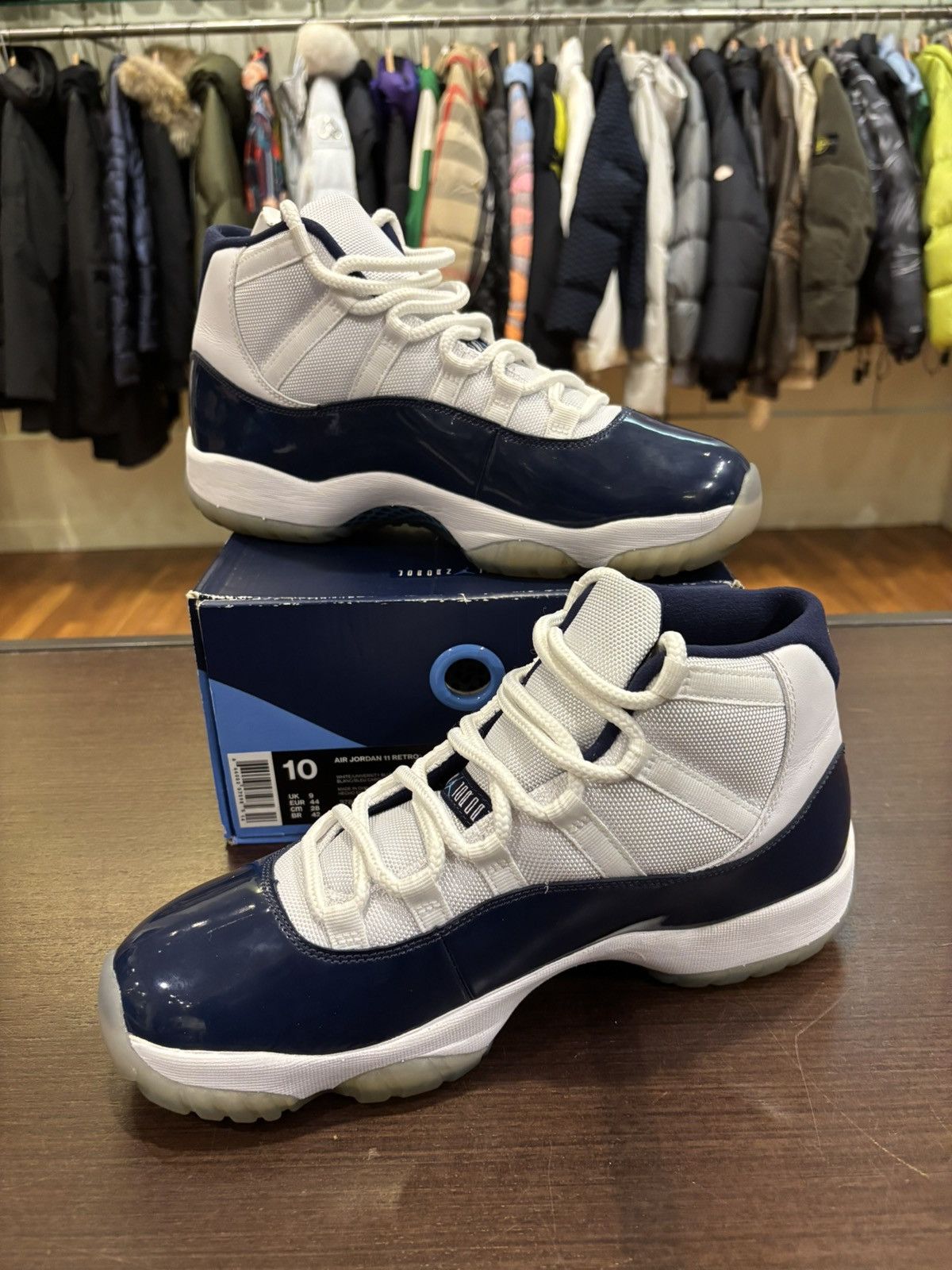 Jordan Brand Jordan 11 High ‘Win Like 82’ Size US 10 / EU 43 - 2 Thumbnail