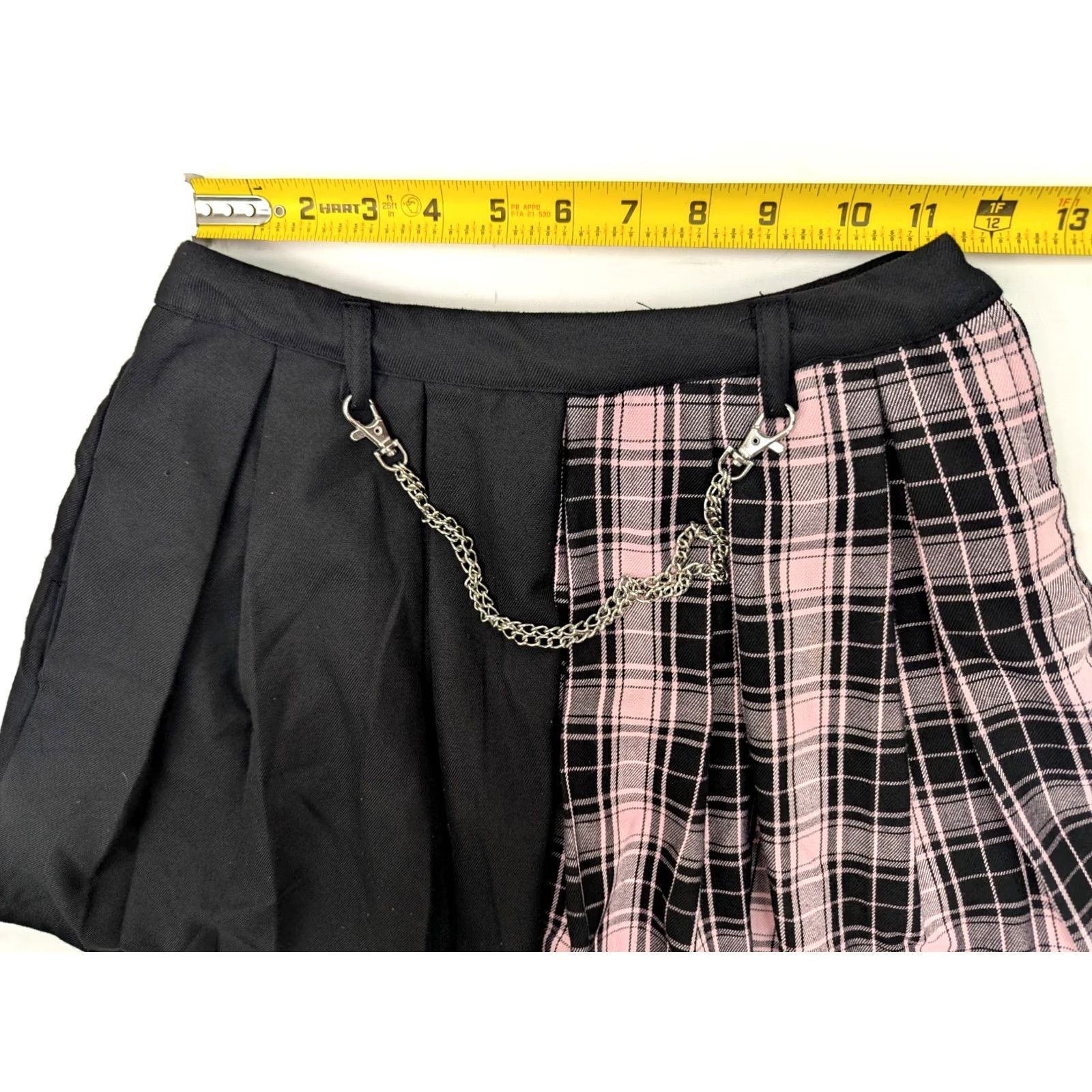 Hot Topic Hot Topic Skirt - Two Tone Solid Black & Plaid Pink Chain Accent Midi Knit Pleated Womens XS/?? Size 36" / US 14 / IT 50 - 5 Thumbnail