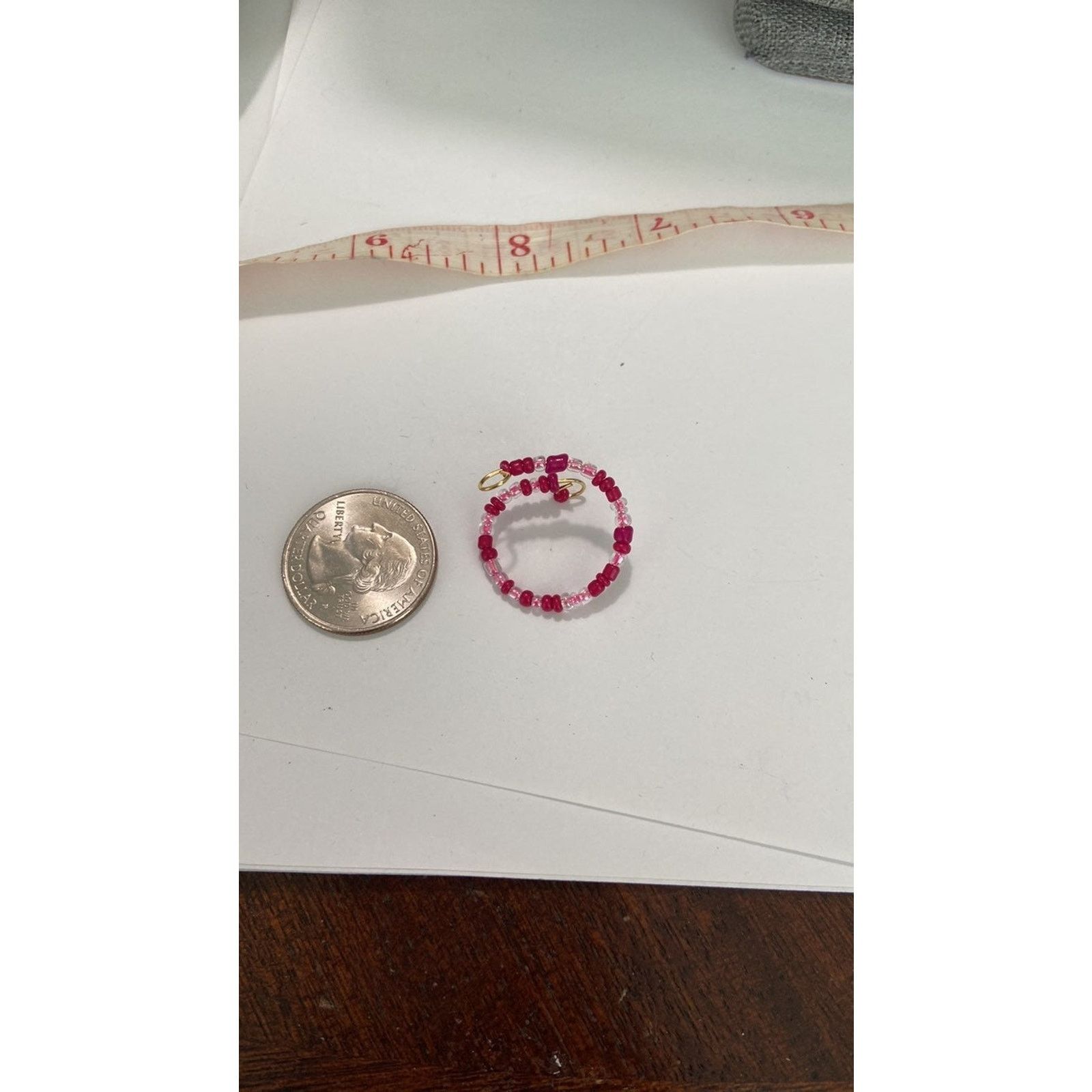 Handmade pink beaded ring gold tone Size ONE SIZE - 5 Thumbnail