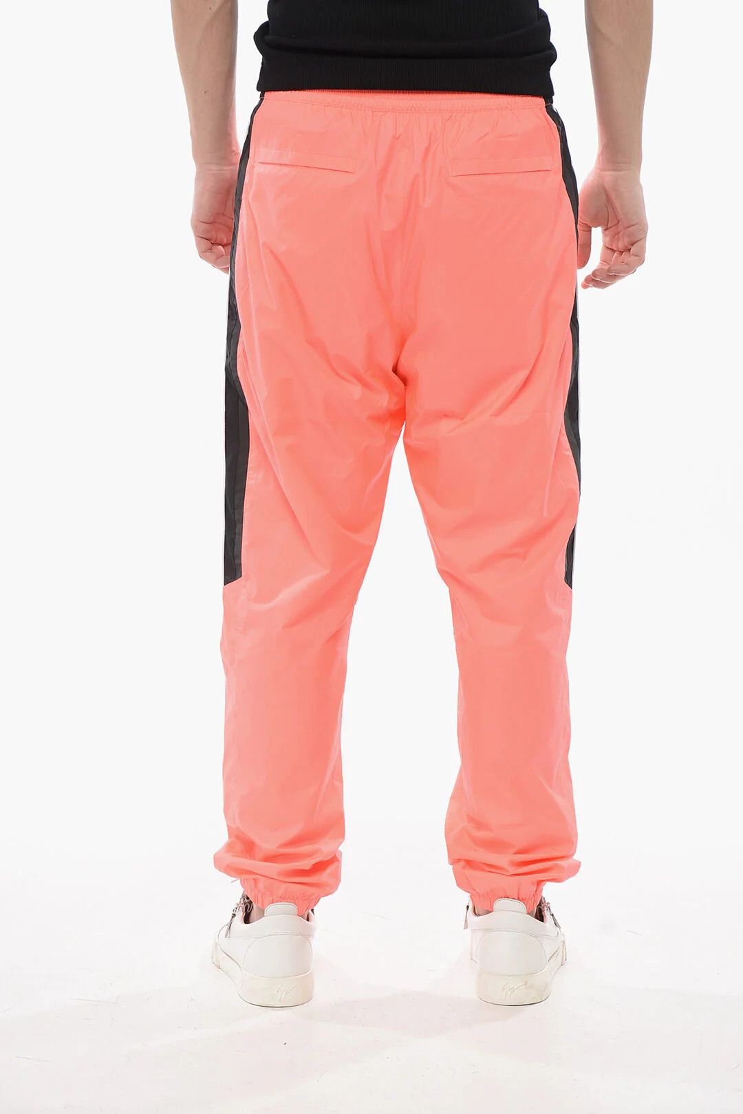 Givenchy og1mm0326 Sweatpants & Joggers in Pink Size US 32 / EU 48 - 2 Thumbnail