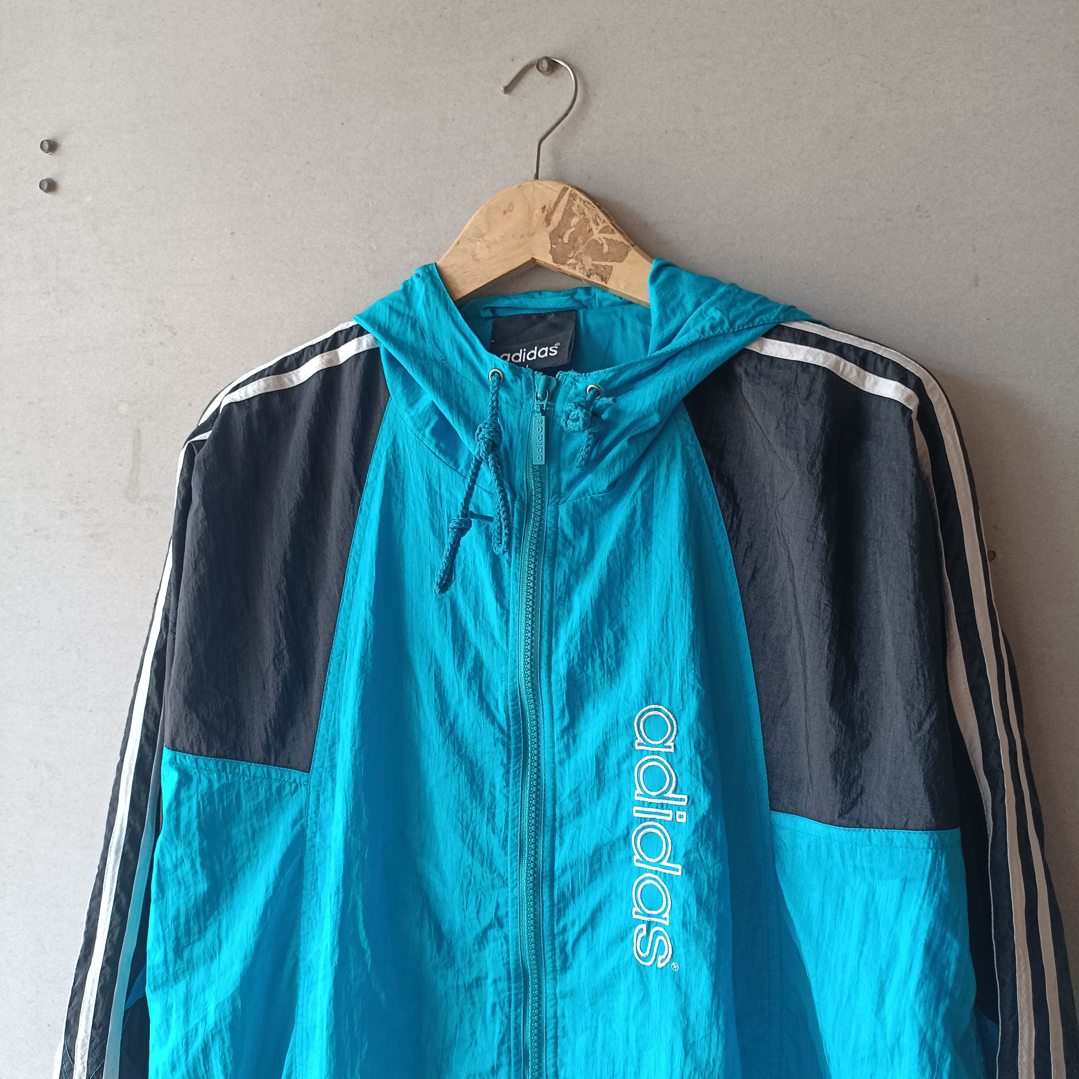 Adidas 1990s Adidas - Vintage Big Logo Three foil Size US L / EU 52-54 / 3 - 3 Thumbnail