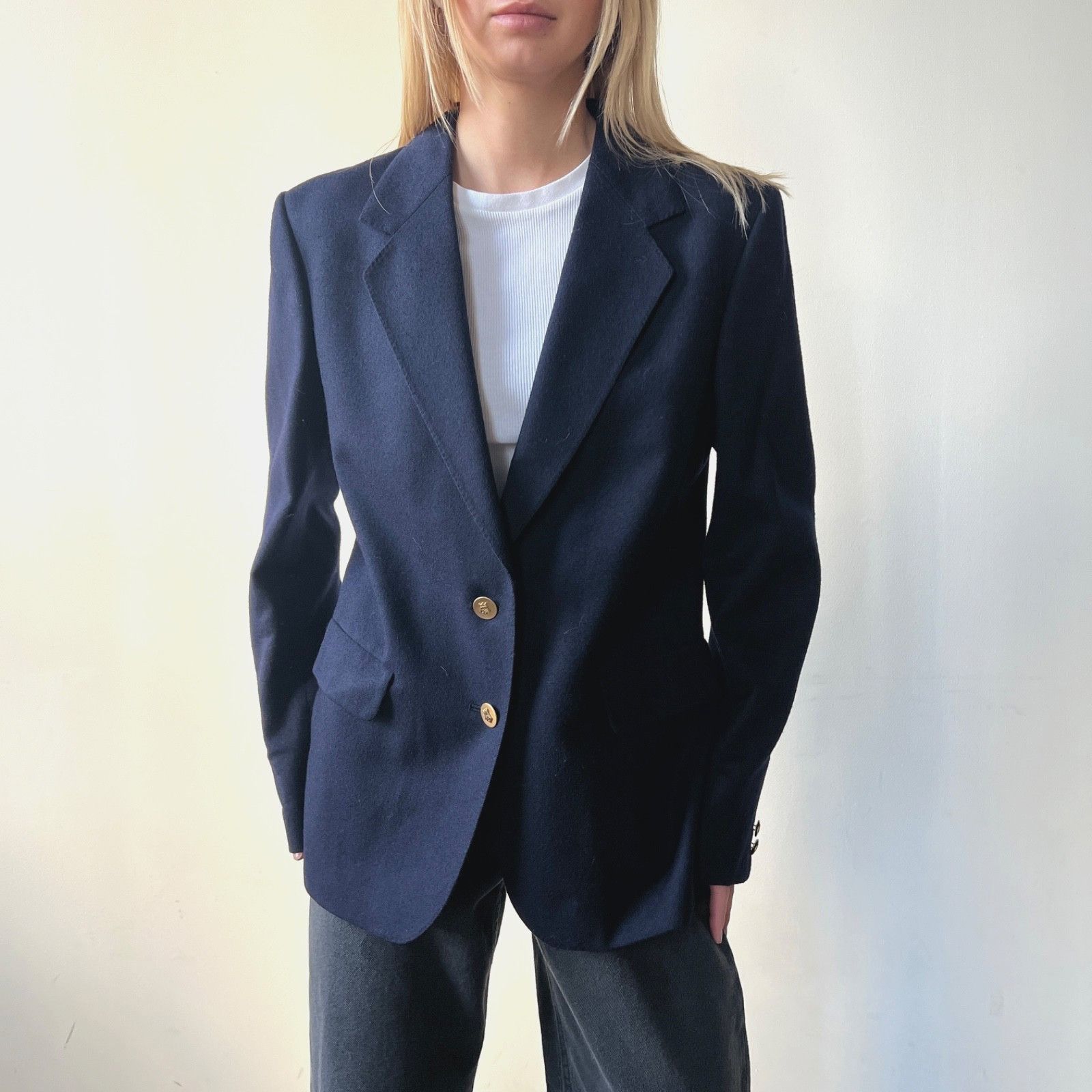 Aquascutum Aquascutum Vintage Wool Tailored Blazer Jacket 9725AC Size M / US 6-8 / IT 42-44 - 3 Thumbnail