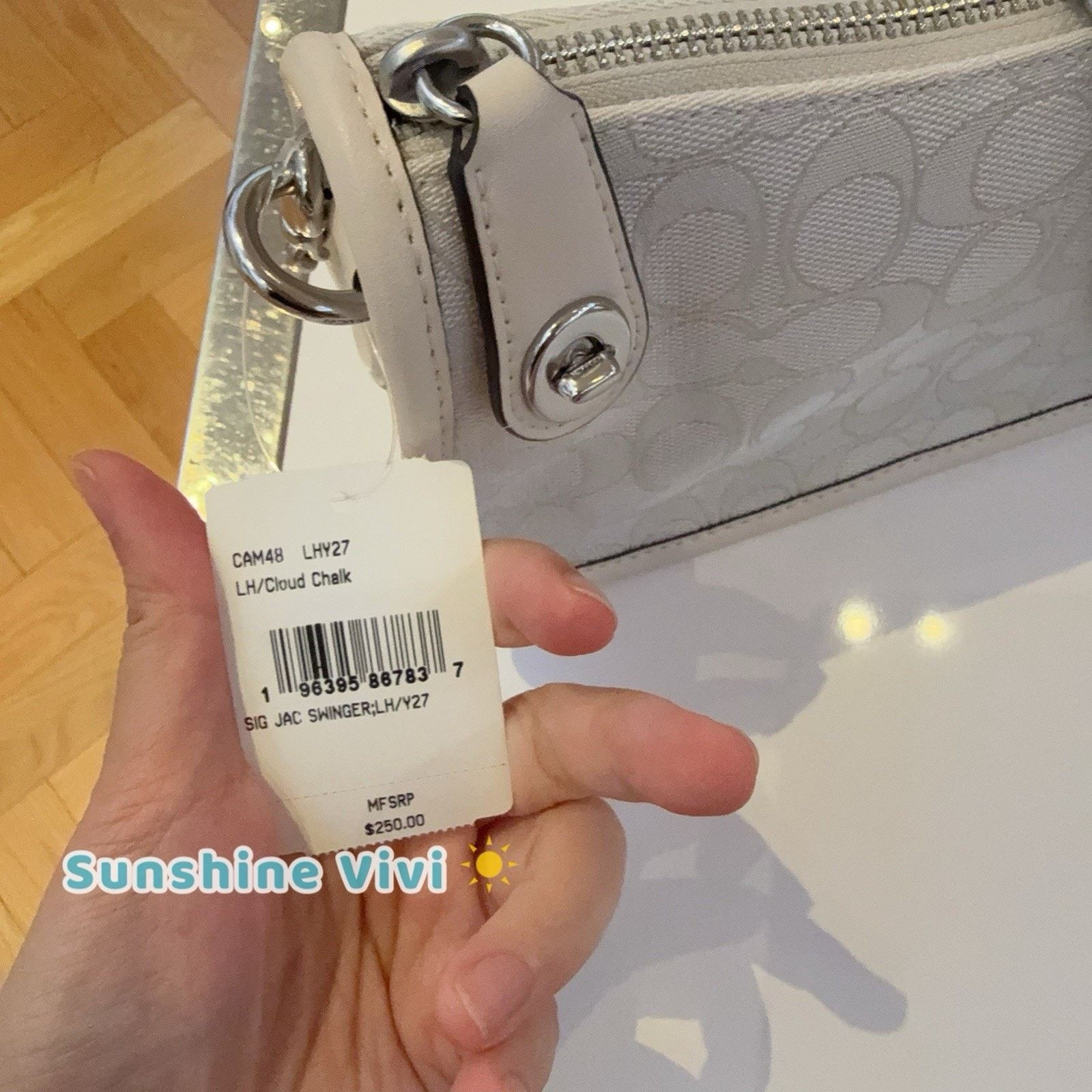 Coach NWT Coach Swinger CAM48 Silver/Cloud Chalk Bag Size ONE SIZE - 2 Thumbnail