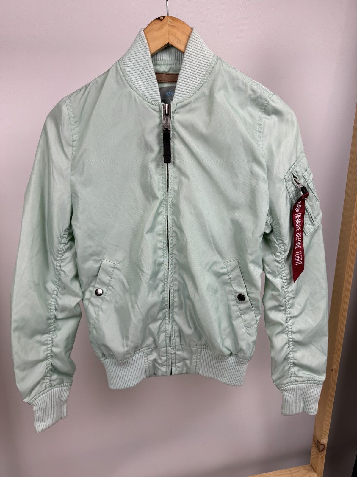 Alpha Industries Alpha Industries Y2K Flowers Bomber Jacket Size S / US 4 / IT 40 - 2 Thumbnail