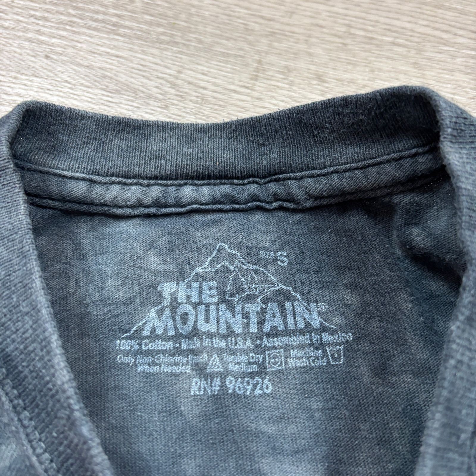The Mountain The Mountain Cat Kitten Tye Die AOP T Shirt Men's S Grunge Size US S / EU 44-46 / 1 - 7 Thumbnail