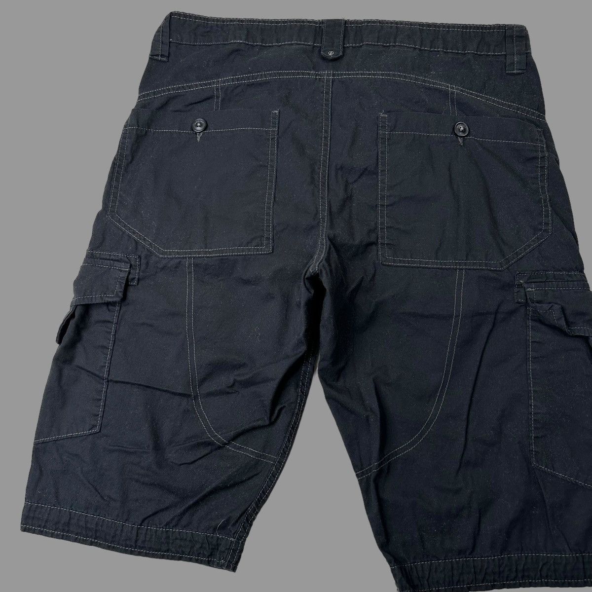 Vintage Vintage rave cargo shorts Size US 38 / EU 54 - 3 Thumbnail
