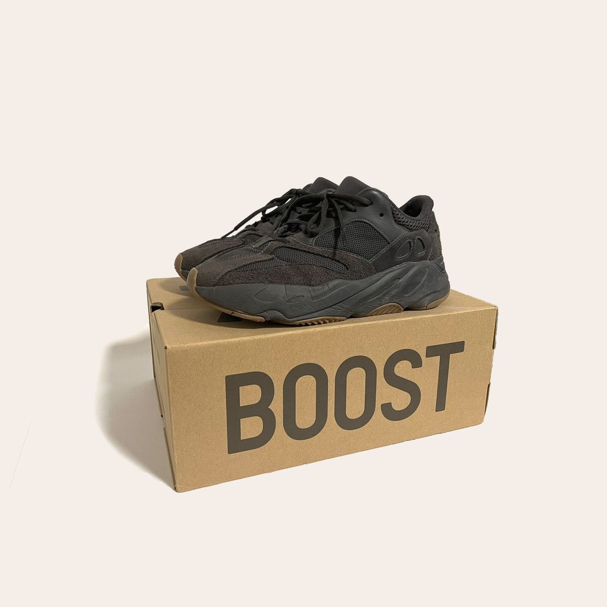 Kanye West Yeezy Boost 700 Utility Black Size US 10.5 / EU 43-44 - 2 Thumbnail