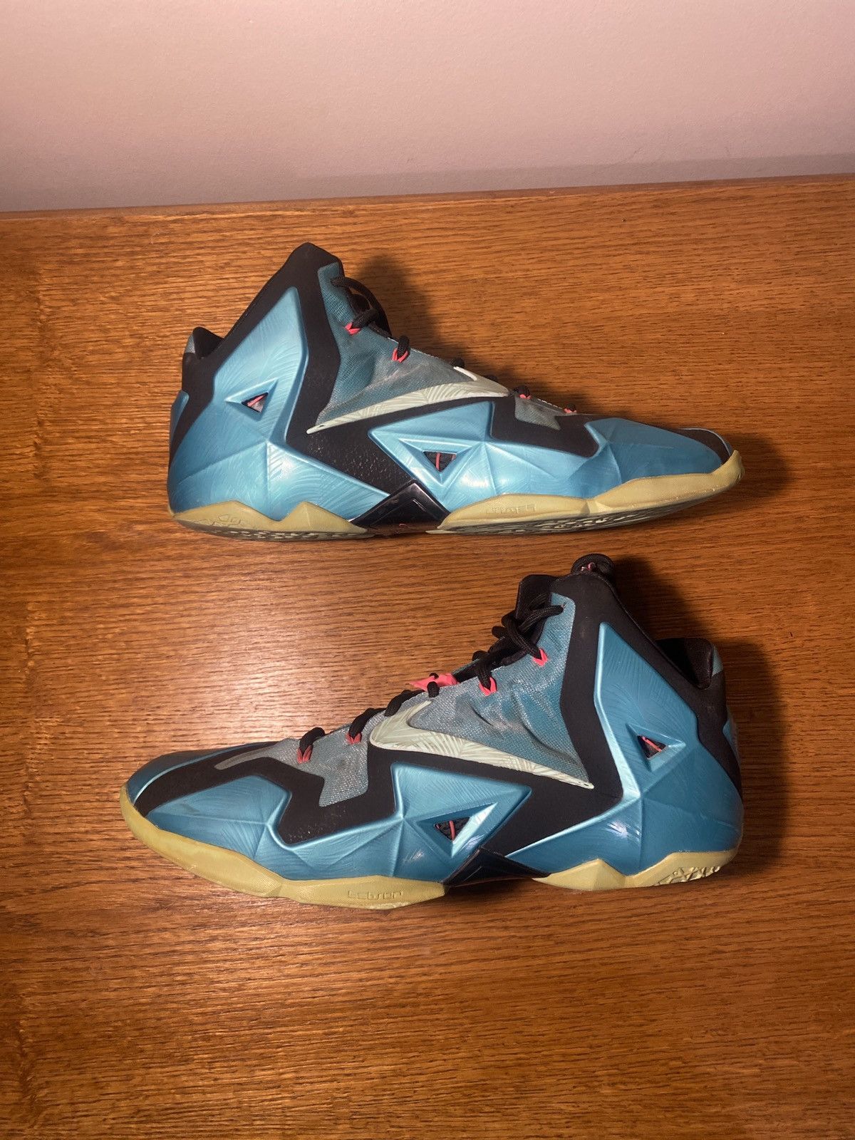 Nike Nike LeBron 11 “South Beach) Size US 12.5 / EU 45-46 - 6 Thumbnail