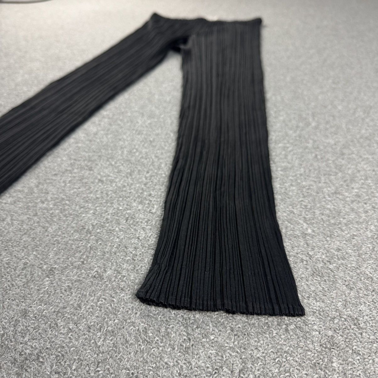 Pleats Please Issey Miyake Pleats Please - Issey Miyake - Black Pleated Trouser Size 24" / US 00 / IT 34 - 4 Thumbnail