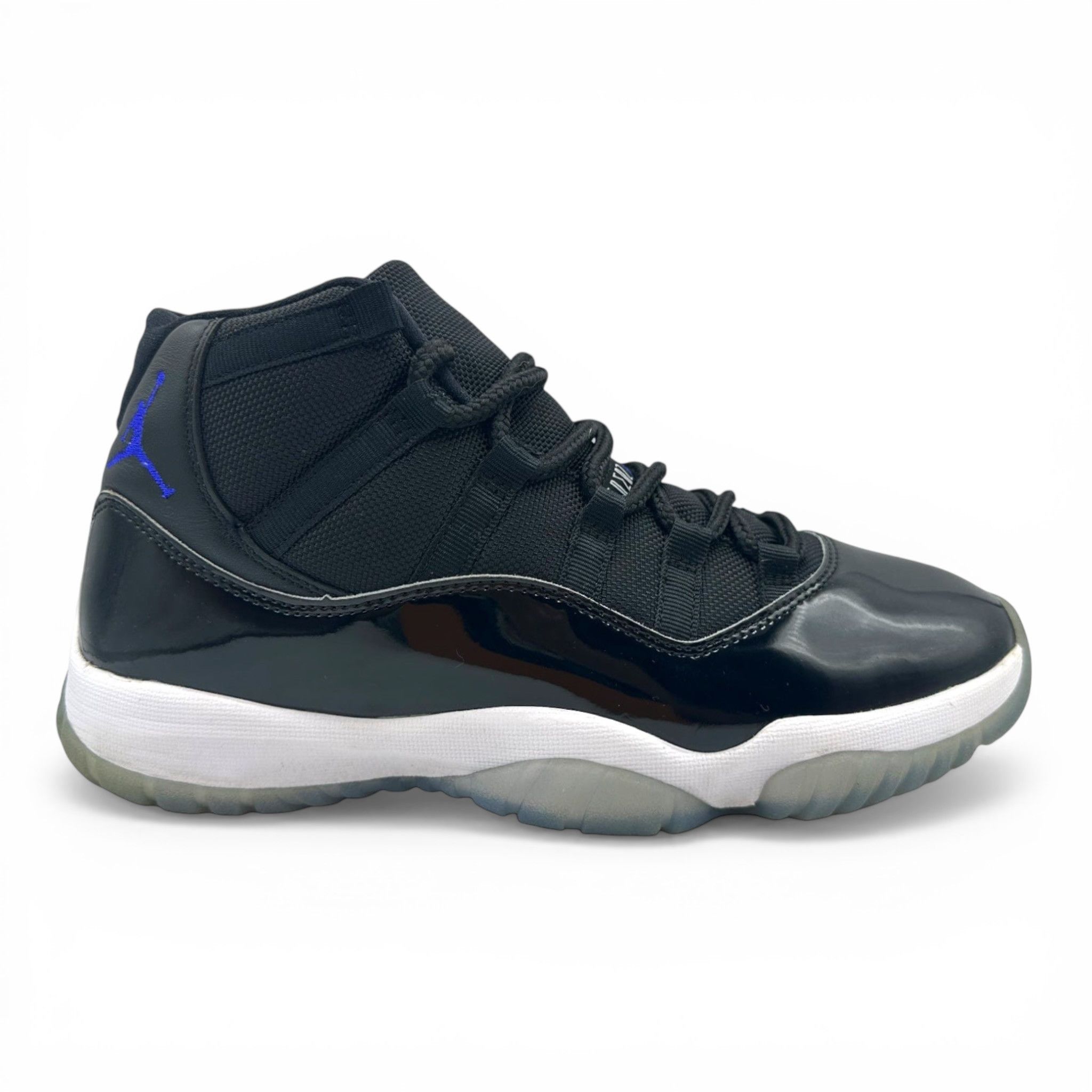 Nike 11 Retro Space Jam (2016) Size US 8 / EU 41 - 1 Thumbnail
