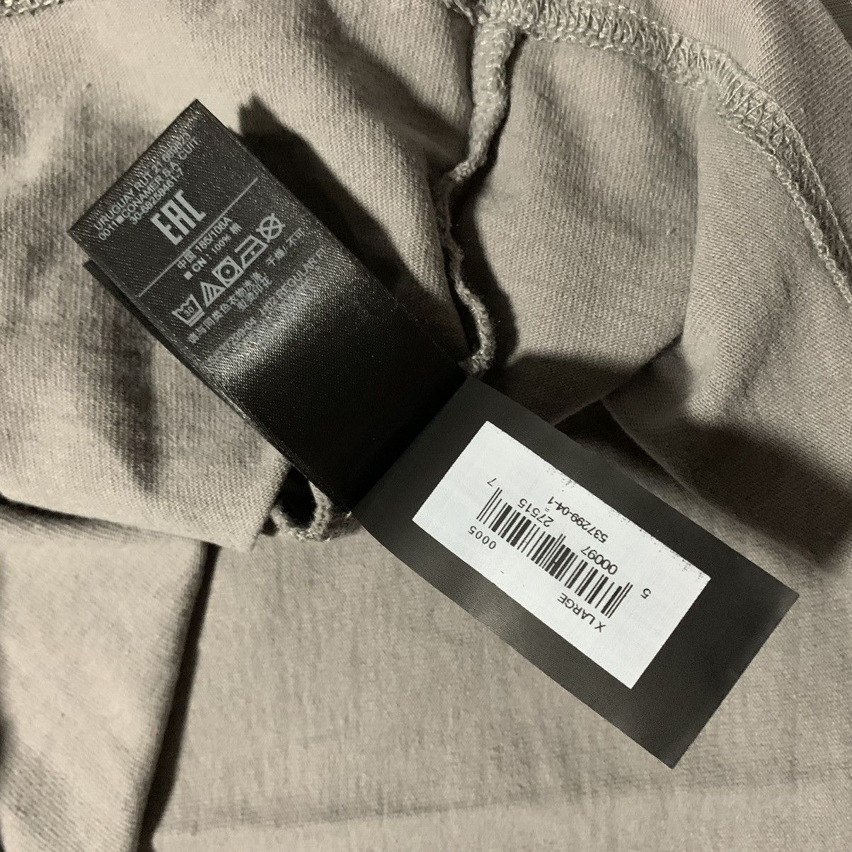 Balenciaga × Gap × Kanye West Yeezy GAP engineered by Balenciaga Tee Size US XL / EU 56 / 4 - 21 Thumbnail