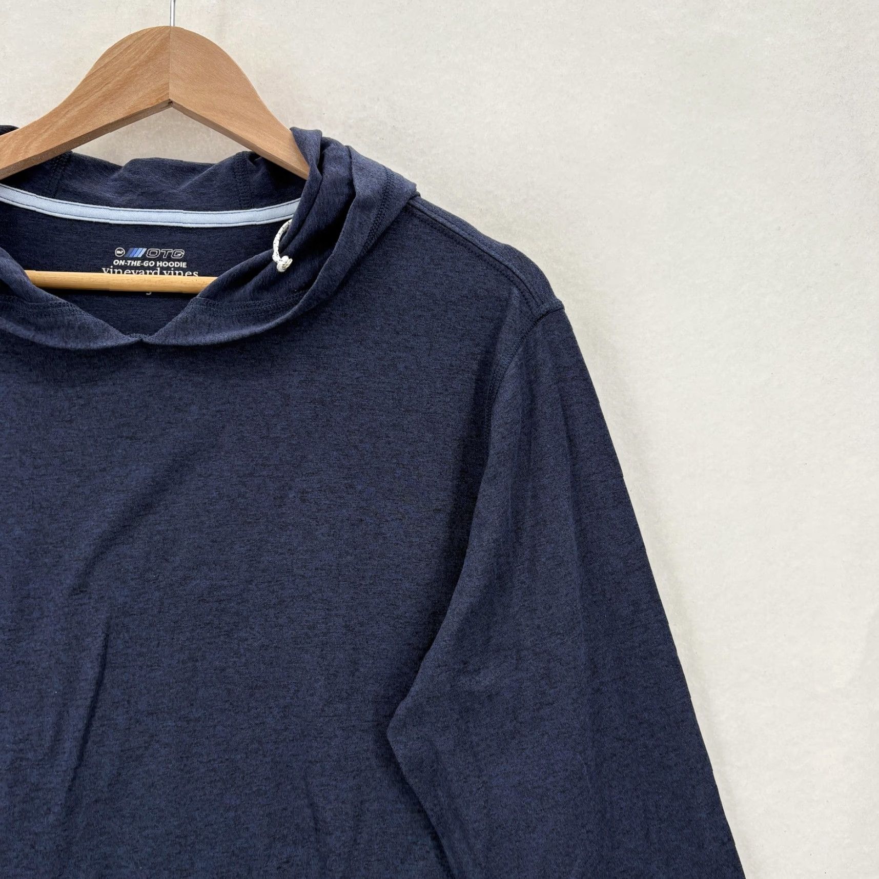 Vineyard Vines Vineyard Vines Hoodie Mens Small Blue OTG On-The-Go Lightweight Pullover Stretch Size US S / EU 44-46 / 1 - 2 Thumbnail