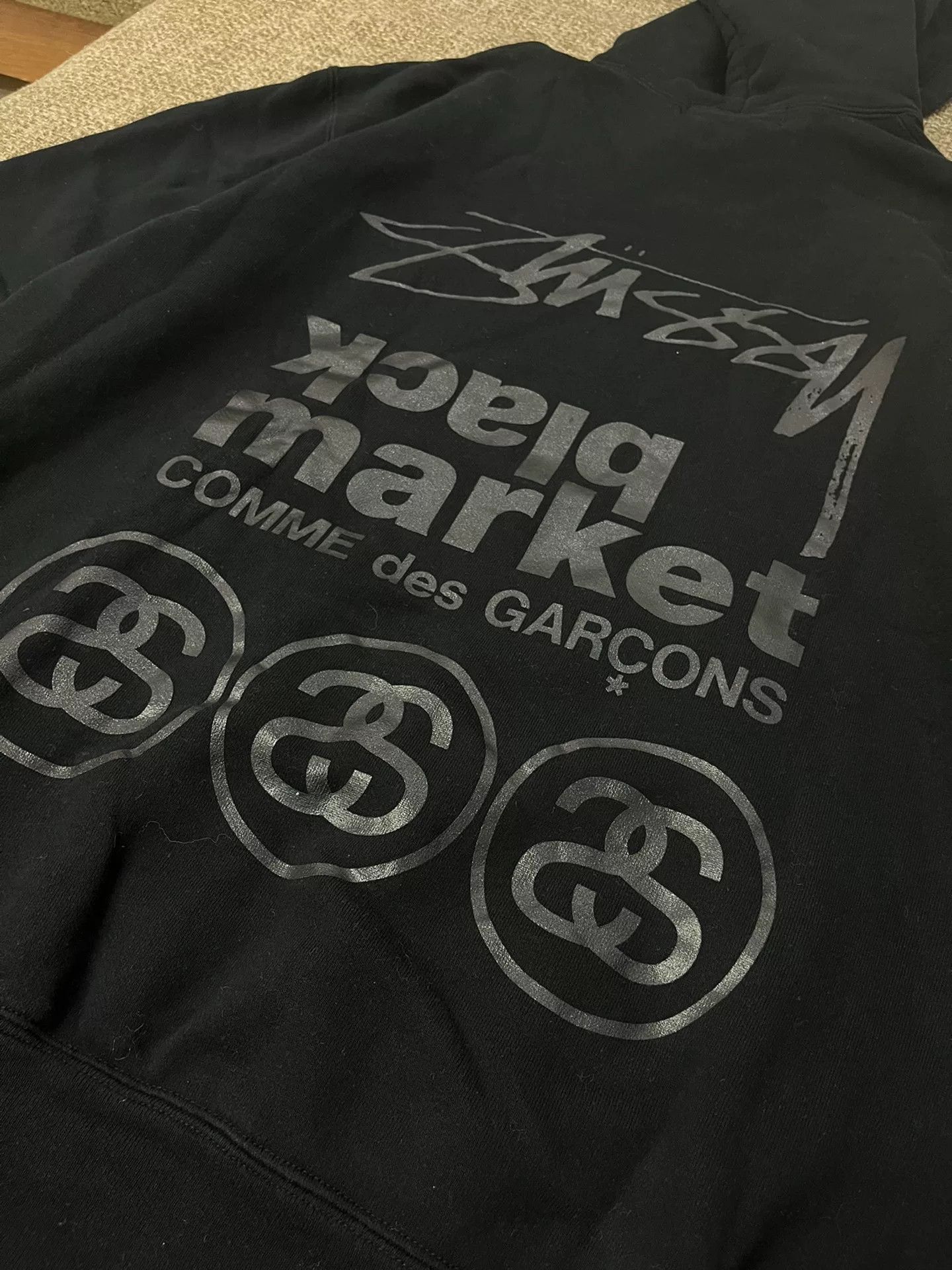 Comme des Garcons Comme des Garçons x Stussy Black Market Hoodie Size US XL / EU 56 / 4 - 1 Thumbnail
