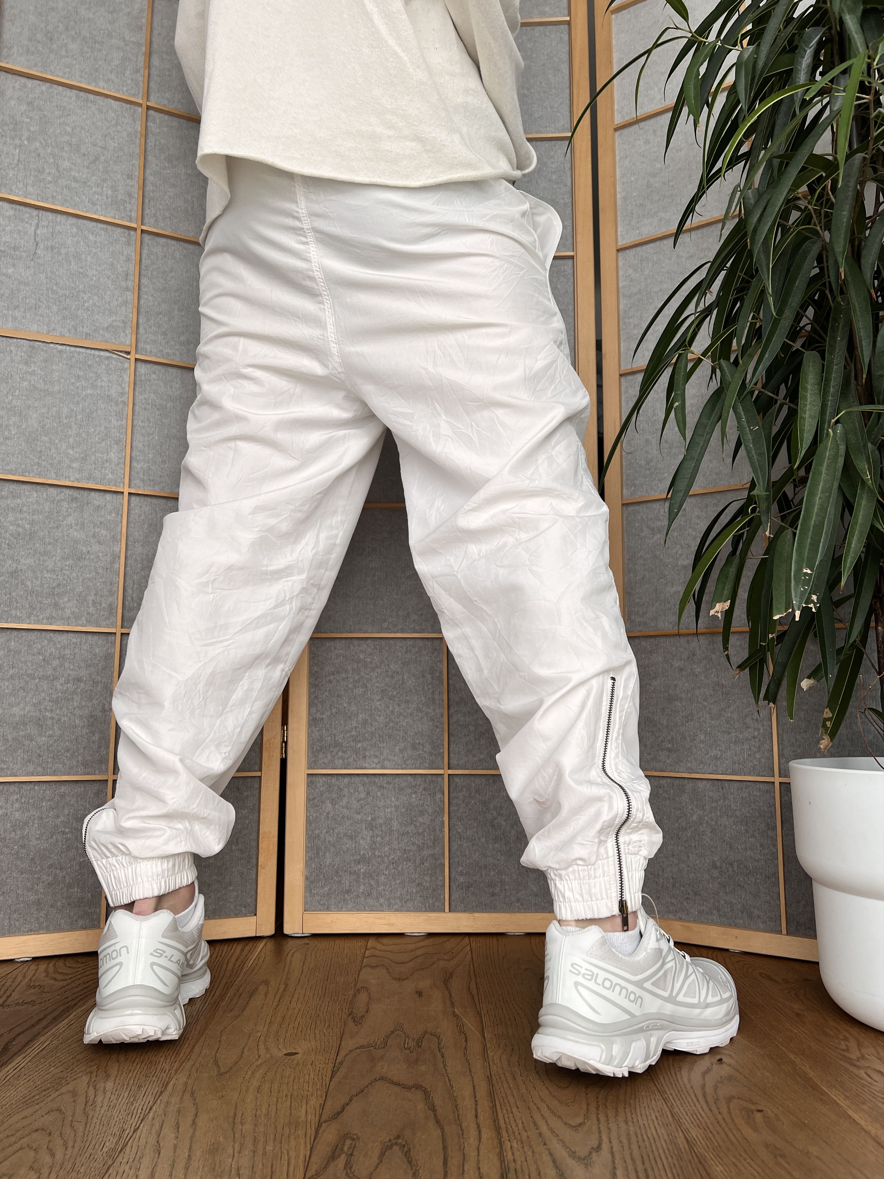 Nike Archive 80s! Nike Court vintage nylon track pants tennis Size US 32 / EU 48 - 11 Thumbnail
