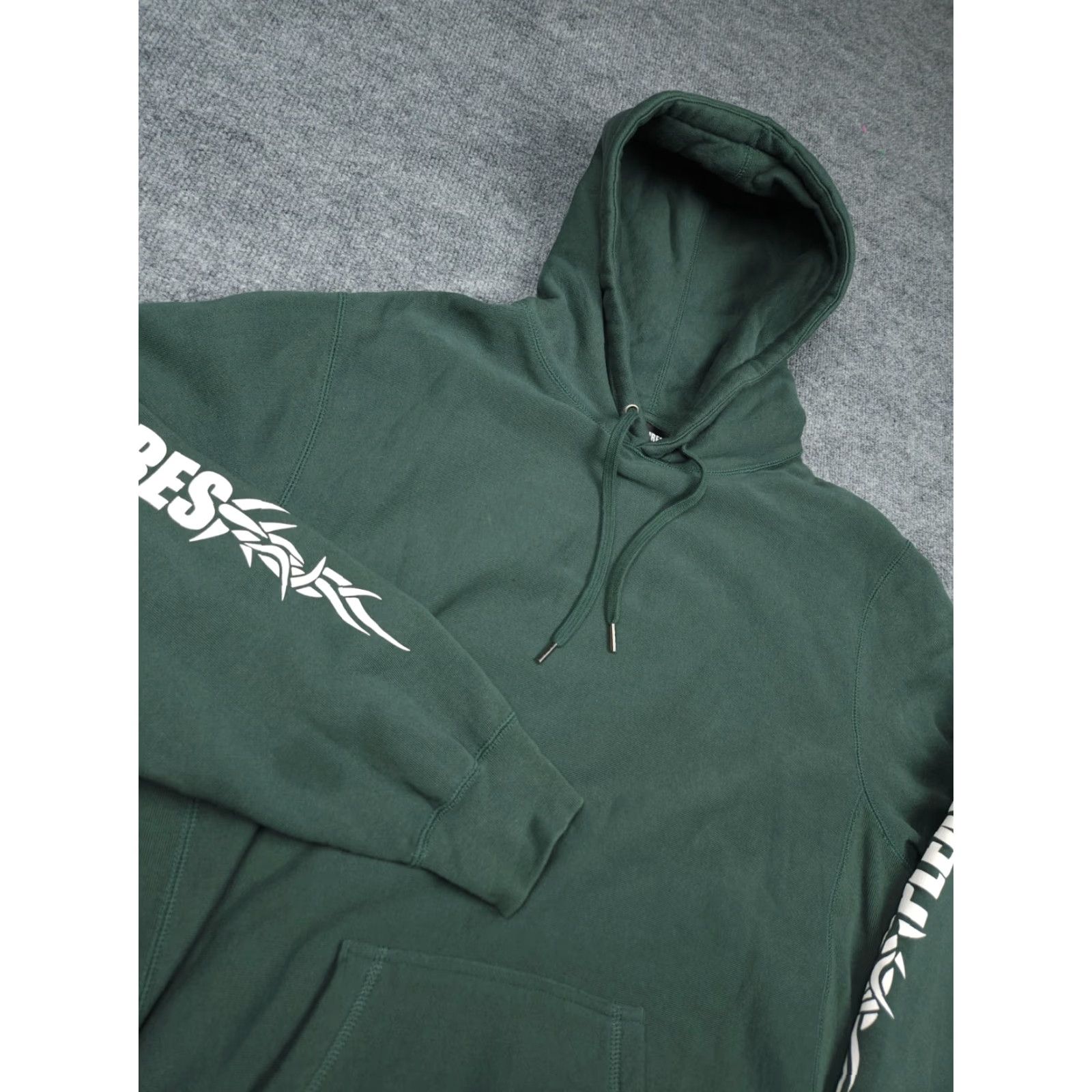 Pleasures PLEASURES Hoodie Adult Large Green Now Sleeve Hit Razor Spellout Streetwear Size US L / EU 52-54 / 3 - 3 Thumbnail