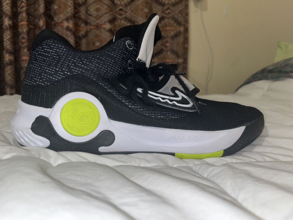 NBA × Nike Nike KD Trey 5X Size 12 Size US 12 / EU 45 - 4 Thumbnail