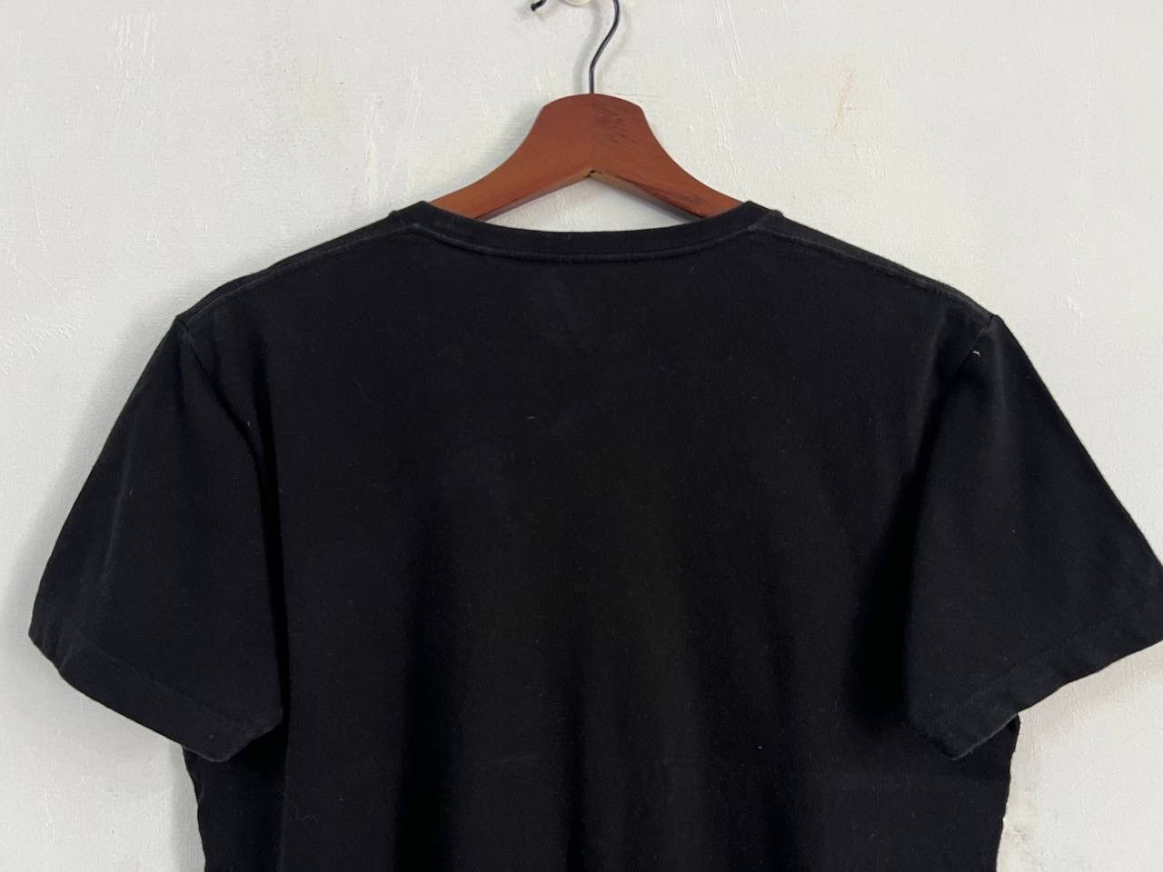 Uniqlo The Clash Uniqlo UT Tee Size US S / EU 44-46 / 1 - 7 Thumbnail