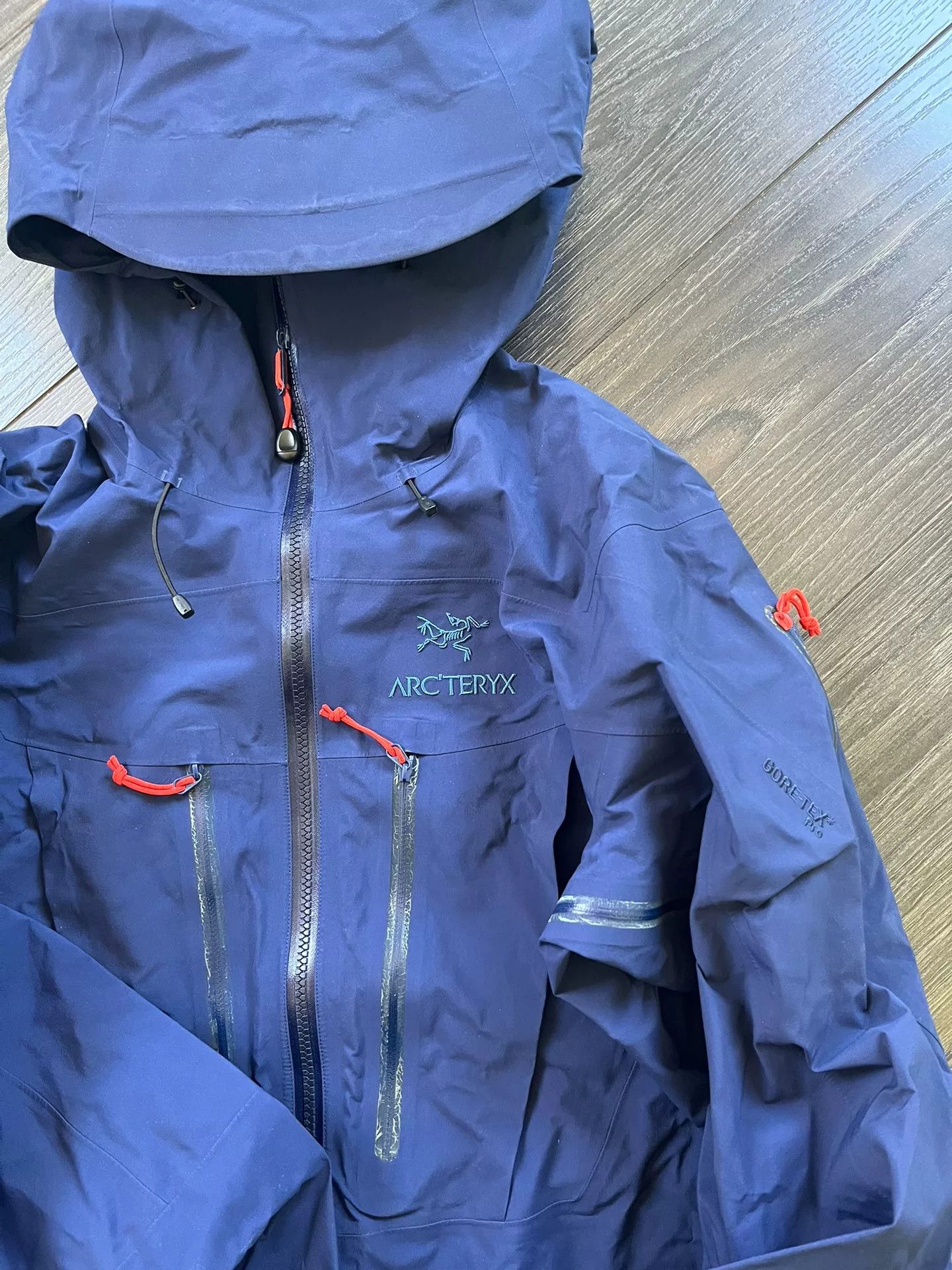 Arc'teryx Arcteryx Alpha SV Jacket Size US M / EU 48-50 / 2 - 1 Thumbnail