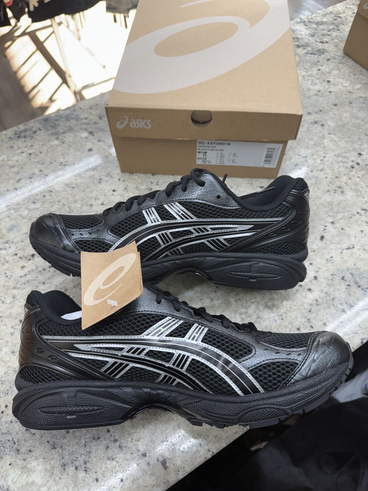 Asics Asics Gel Kayano 14s Black/Pure Silver Size US 11 / EU 44 - 2 Thumbnail
