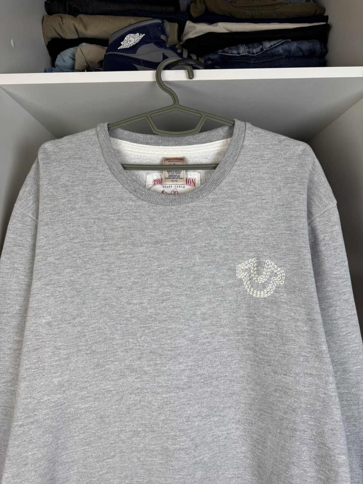 True Religion True Religion Small Logo Crewneck Sweatshirt Size US XL / EU 56 / 4 - 2 Thumbnail