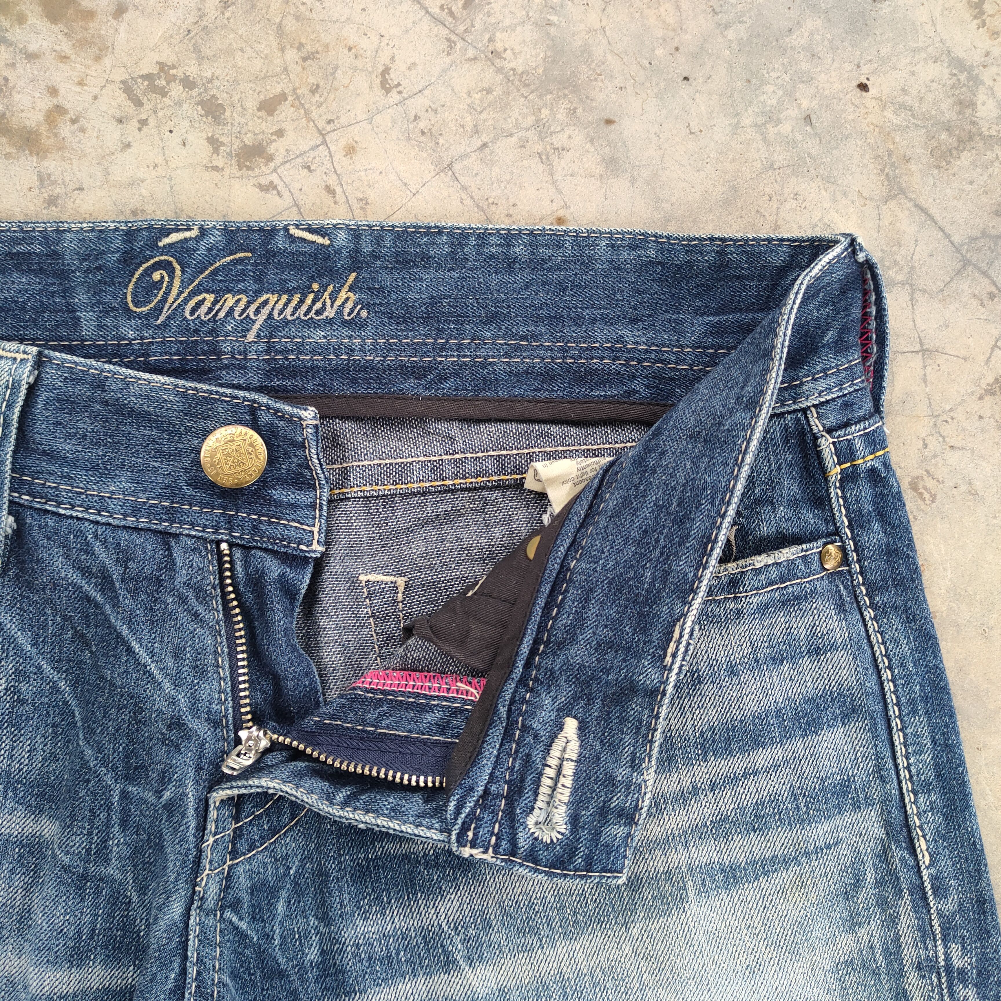 Vanquish VINTAGE VANQUISH FLARE STORM FADED RIPPED DENIM JEANS PANTS Size US 32 / EU 48 - 6 Thumbnail