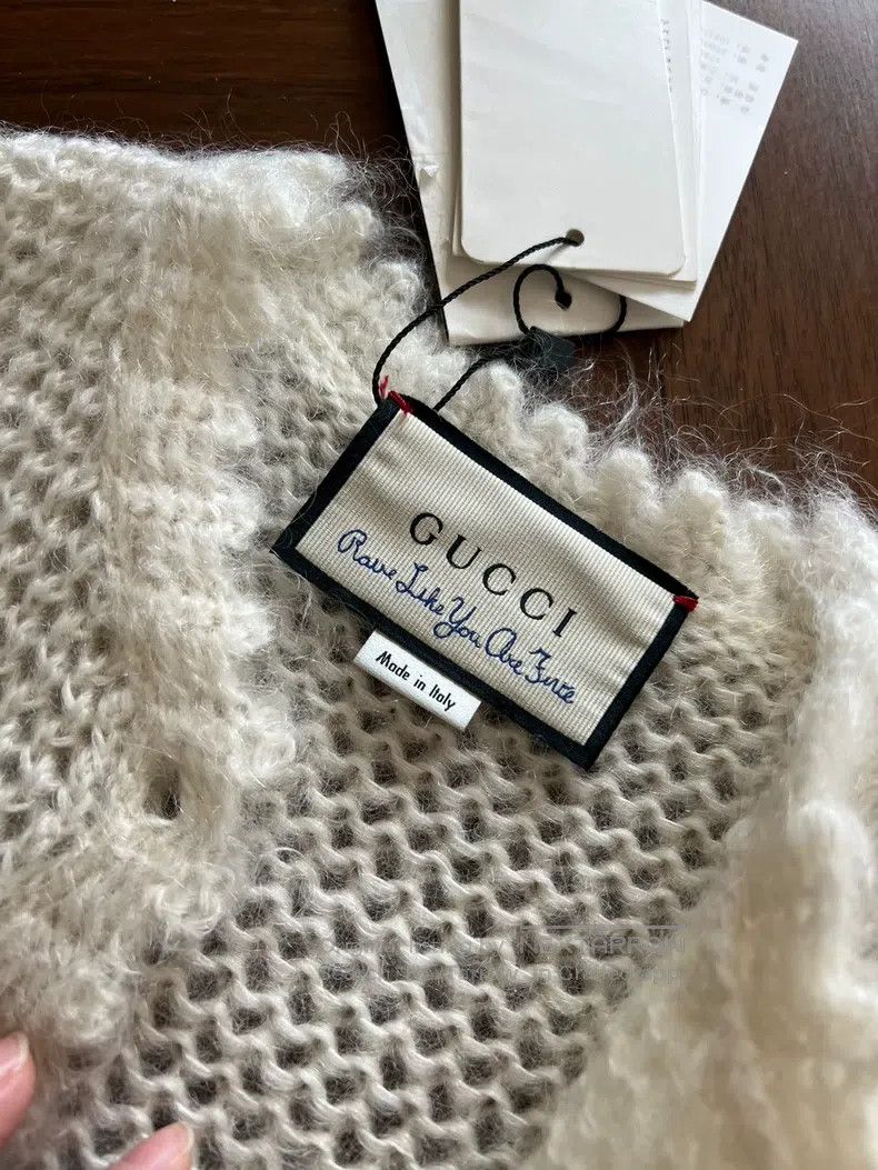 Gucci Gucci Mahai woollen crochet sweater Size M / US 6-8 / IT 42-44 - 4 Thumbnail