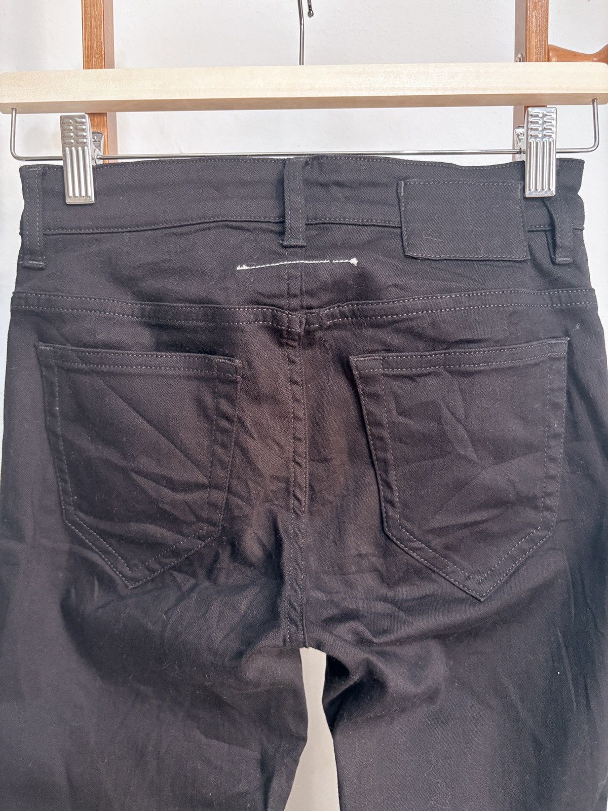 MM6 Maison Margiela x MM6 Strechtable Blackout Pants for Her Size 26" / US 2 / IT 38 - 4 Thumbnail