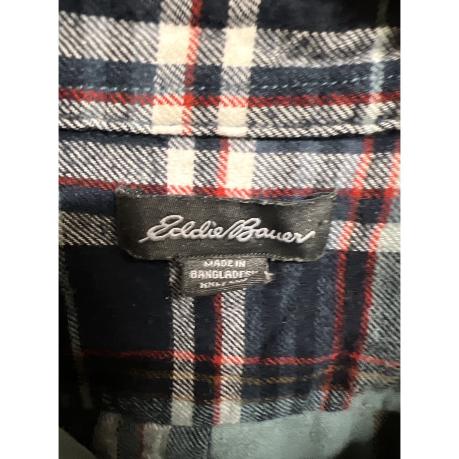 Eddie Bauer VINTAGE Eddie Bauer Shirt Mens 2XL Button-Down Long Sleeve Plaid Navy Blue White Green 90s Casual Mens Size US XXL / EU 58 / 5 - 3 Thumbnail