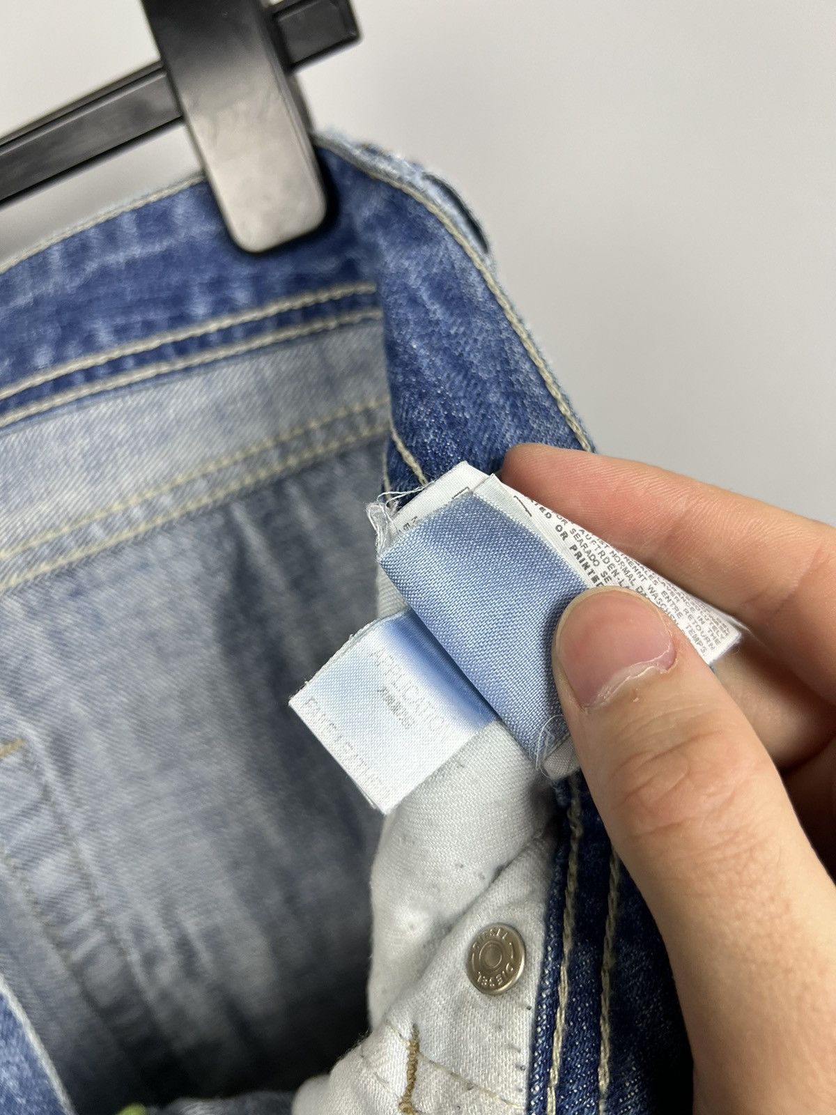 Diesel W32 Diesel Industry Denim Division Vintage Jeans Distressed Size US 32 / EU 48 - 15 Thumbnail
