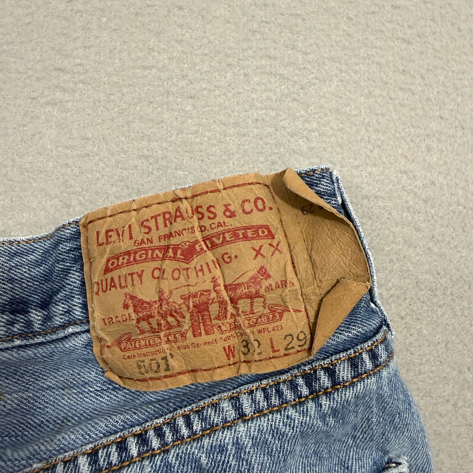 Levi's Vintage Levis 501xx Jeans Men's 32x29 Blue Straight Fit Size US 32 / EU 48 - 7 Thumbnail