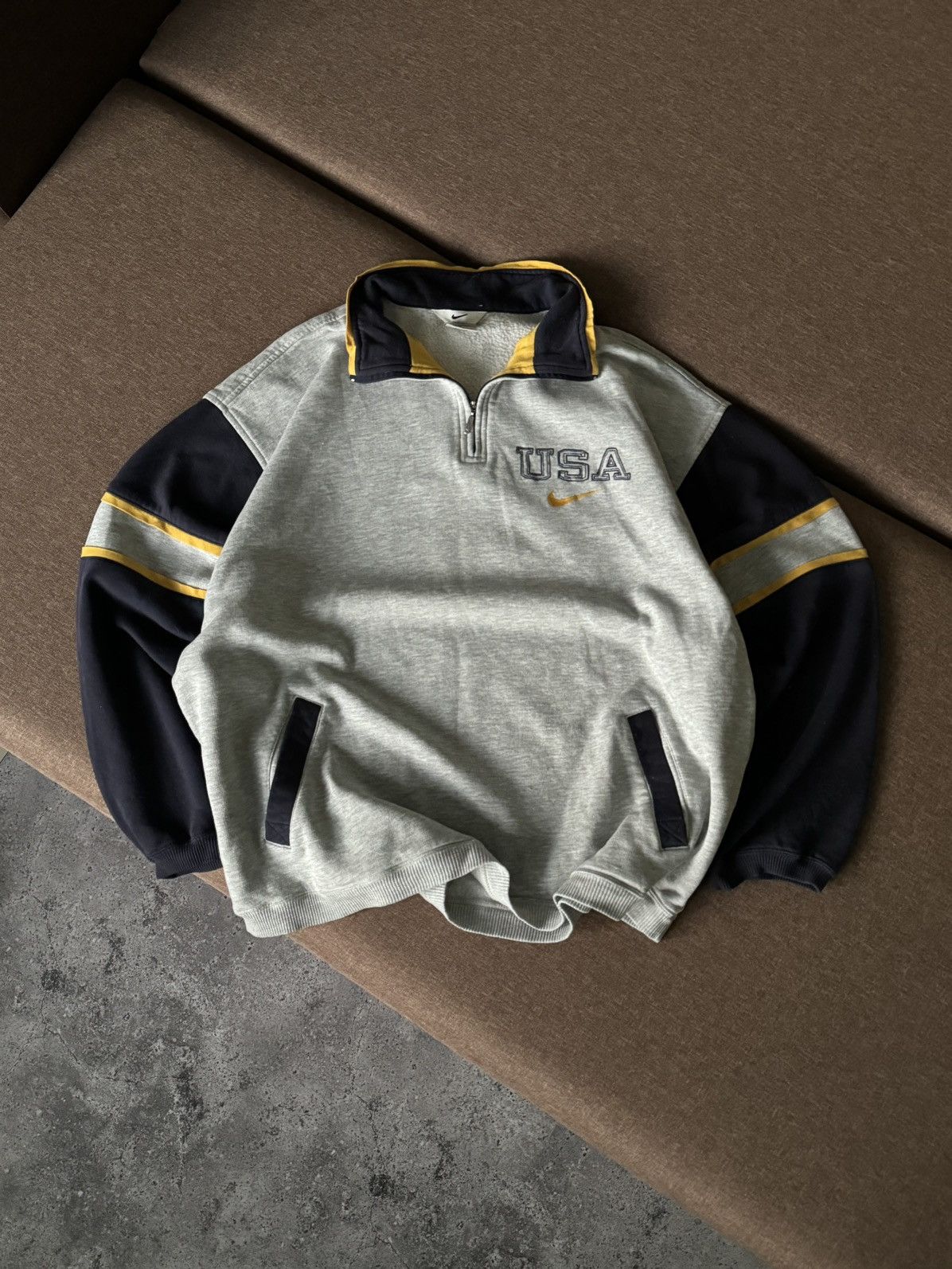 Nike × Vintage Vintage Nike USA oversized big logo 1/3 sweatshirt Size US XL / EU 56 / 4 - 7 Thumbnail