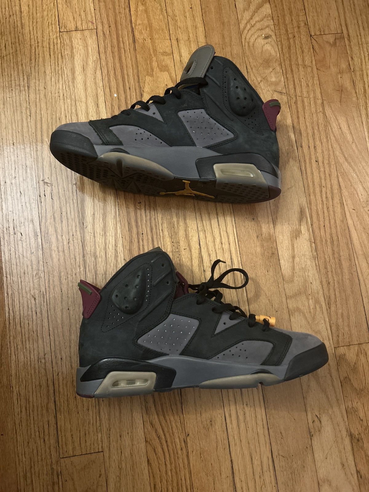 Jordan Brand Jordan 11 Size US 11.5 / EU 44-45 - 2 Thumbnail