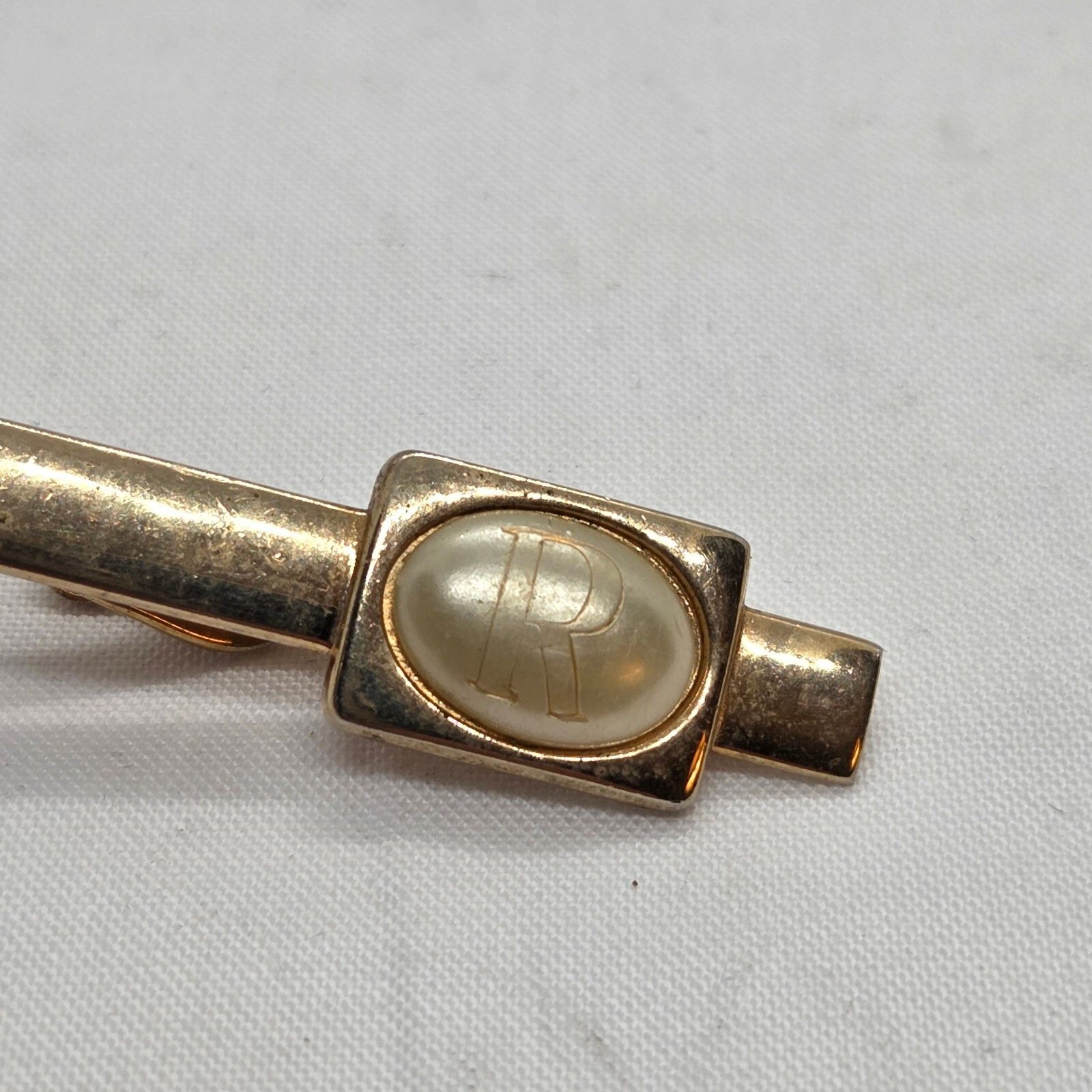 Vintage Swank Mop "R" Carved Tie Bar, Men's — image 2 of 6