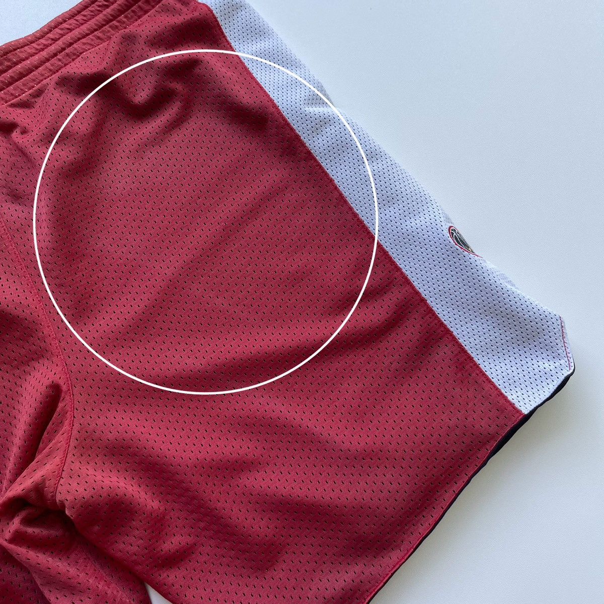 Nike × Vintage Nike Basketball Vintage Double Shorts Red/Black Size US 32 / EU 48 - 11 Thumbnail