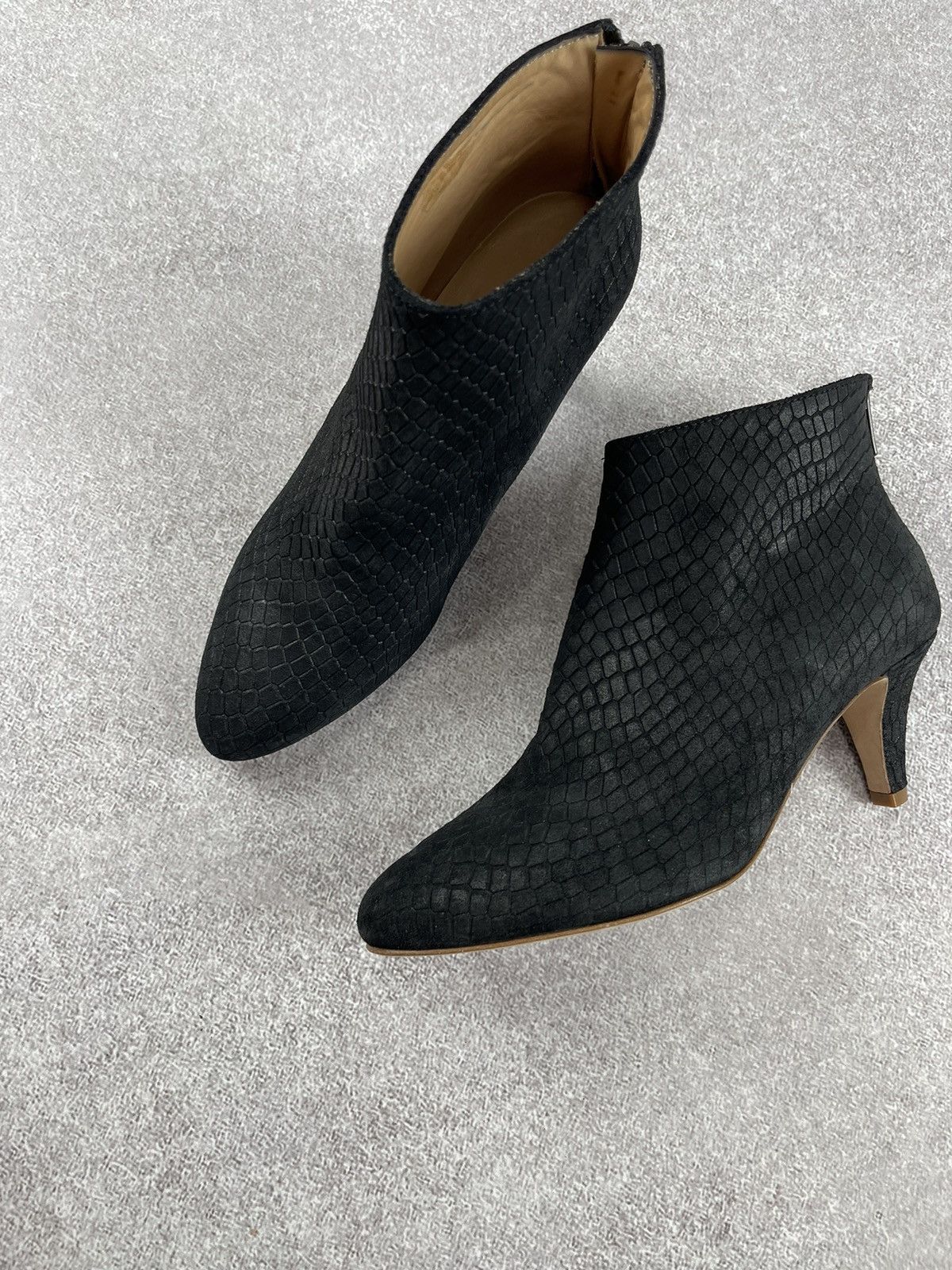 Common Projects Woman by Common Projects Heels Size 38 Size US 8 / IT 38 - 3 Thumbnail