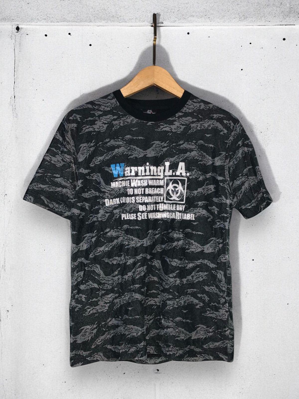 Japanese Brand Street Gear WARNING Biohazard Mesh Tribal Layered T-Shirt Size US L / EU 52-54 / 3 - 1 Thumbnail