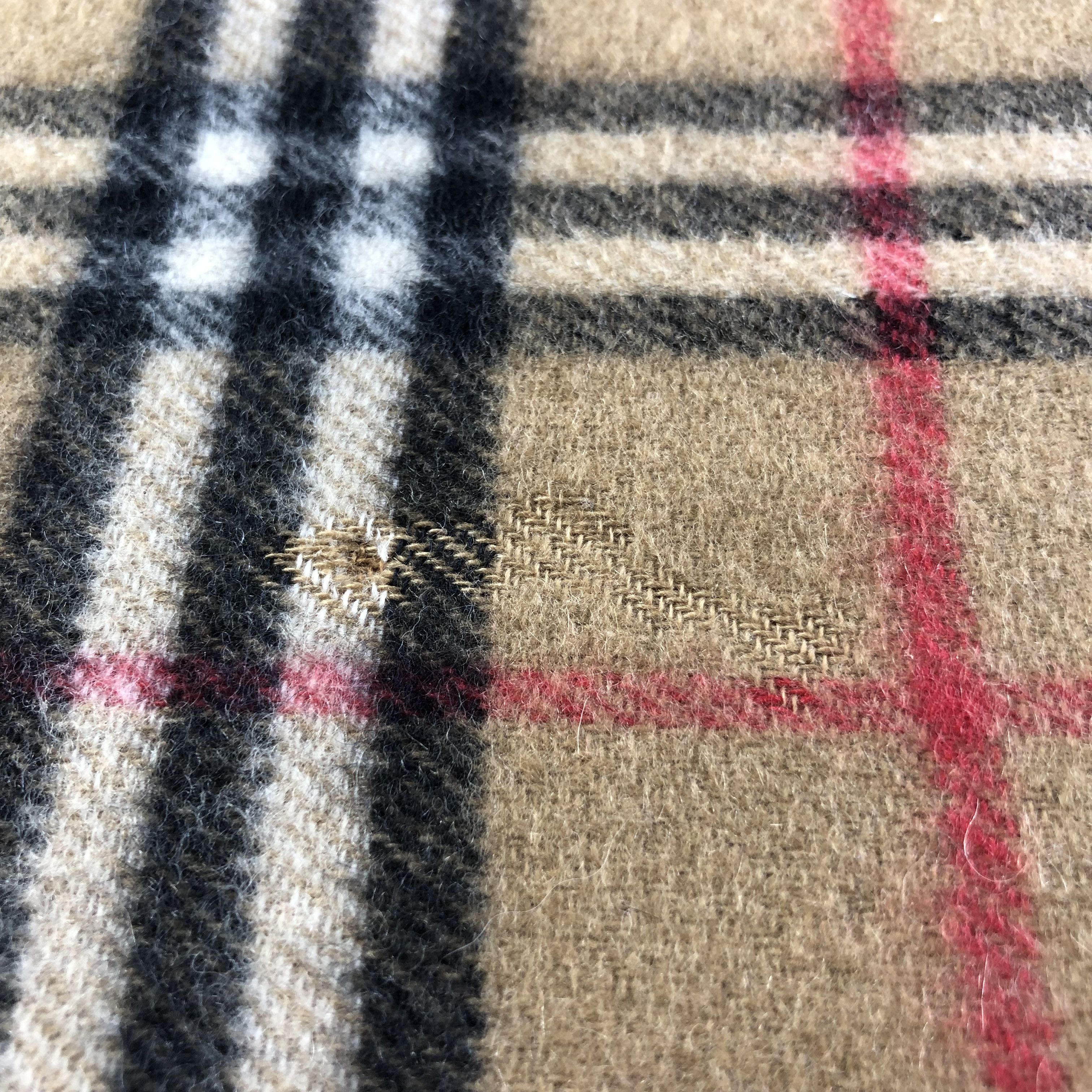 Burberry Burberrys Nova Check Tan Cashmere Scarf Muffler V1781 Size ONE SIZE - 8 Thumbnail