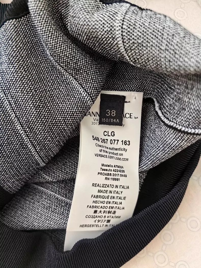 Other Versace Knitted jacket Size XS / US 0-2 / IT 36-38 - 4 Thumbnail