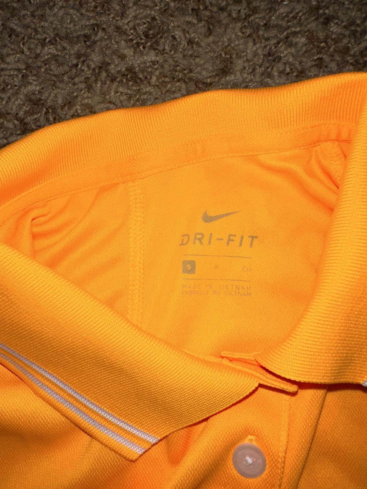 Nike Nike Women’s Victory Dri Fit Sleeveless Orange Peel Golf Polo Sample Size S / US 4 / IT 40 - 2 Thumbnail