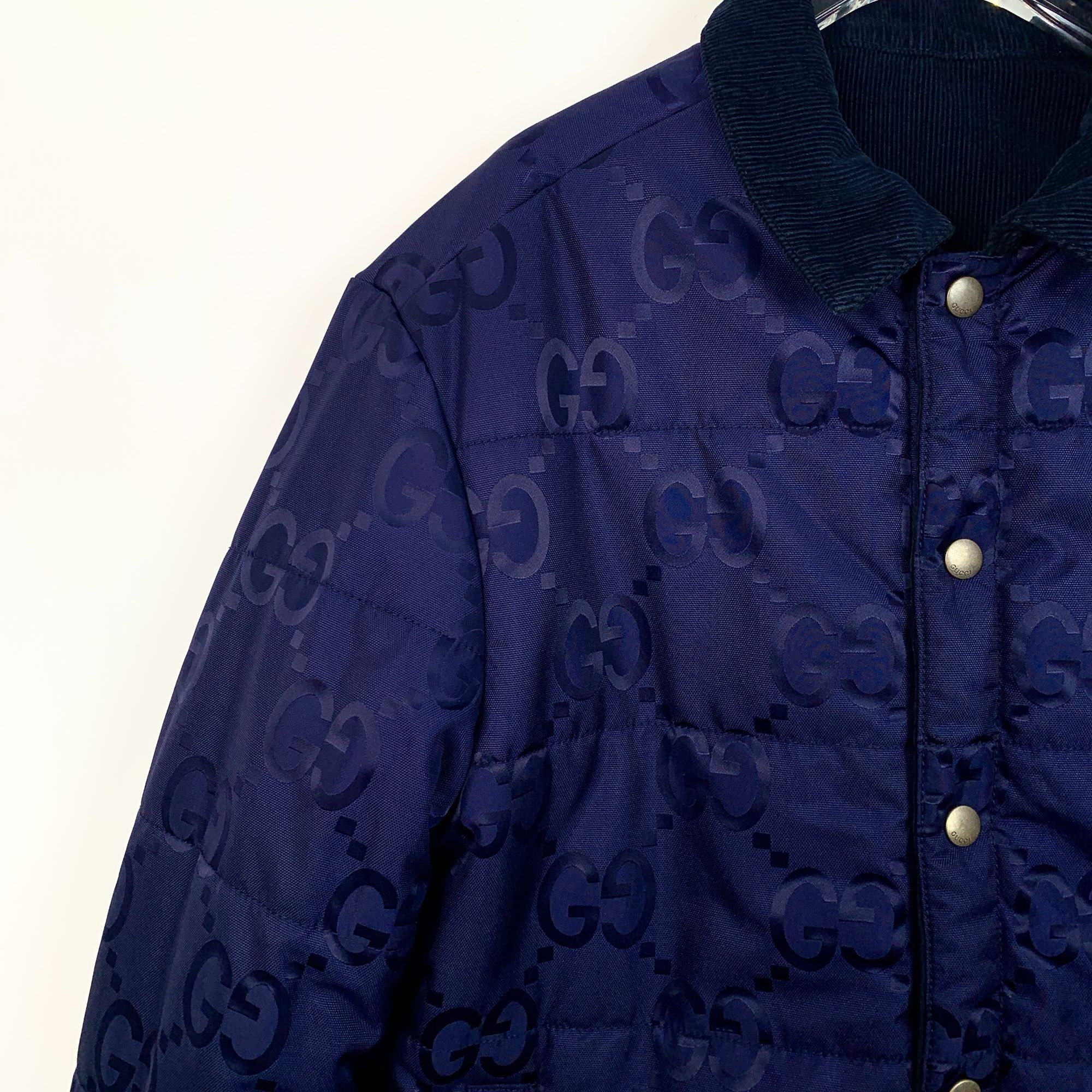 Gucci Gucci Reversible GG Logo Quilted Jacket Navy Corduroy Snap B Size US M / EU 48-50 / 2 - 3 Thumbnail