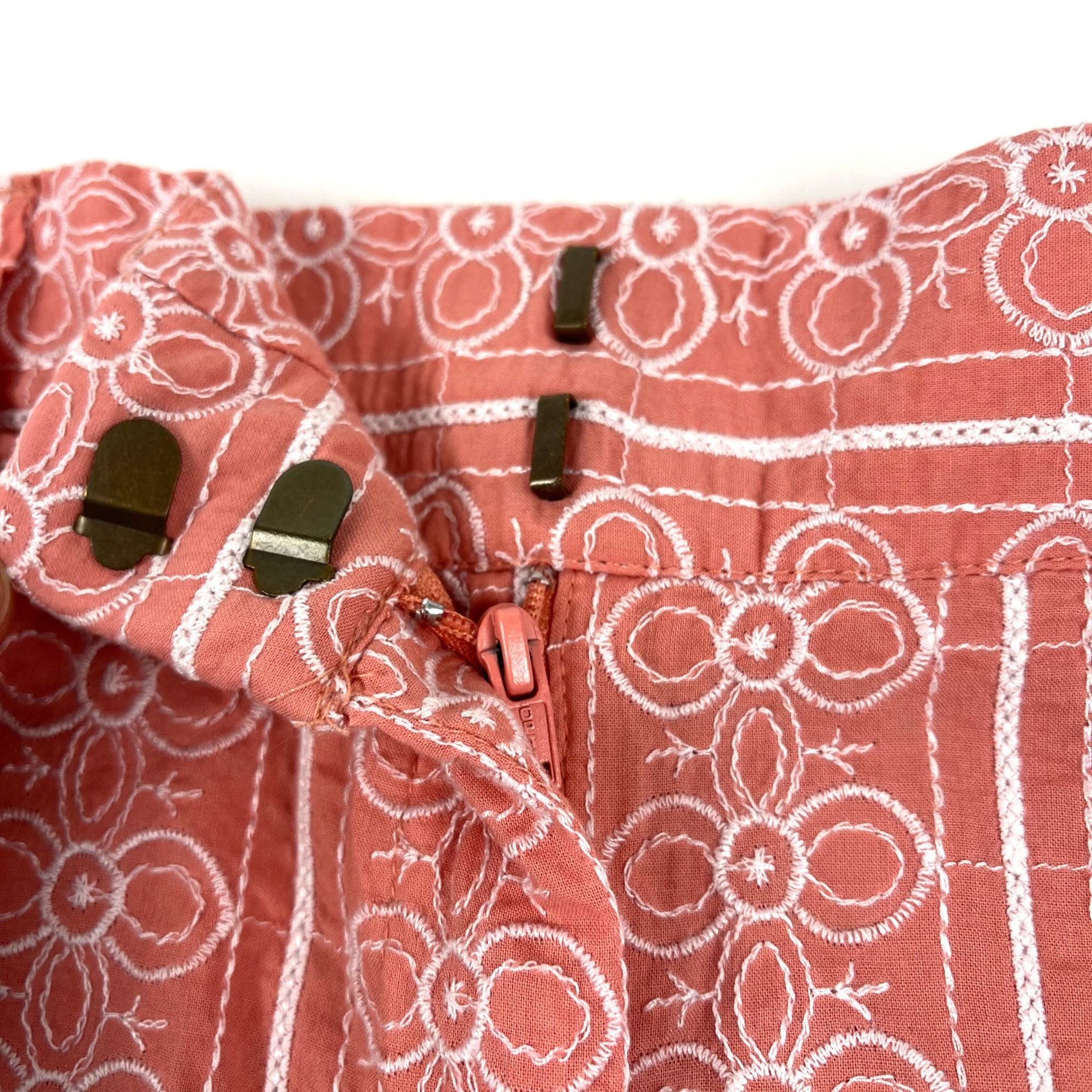 Loft LOFT Outlet 4" Shorts Pink Embroidered Casual Summer Size 4 Size 31" - 4 Thumbnail