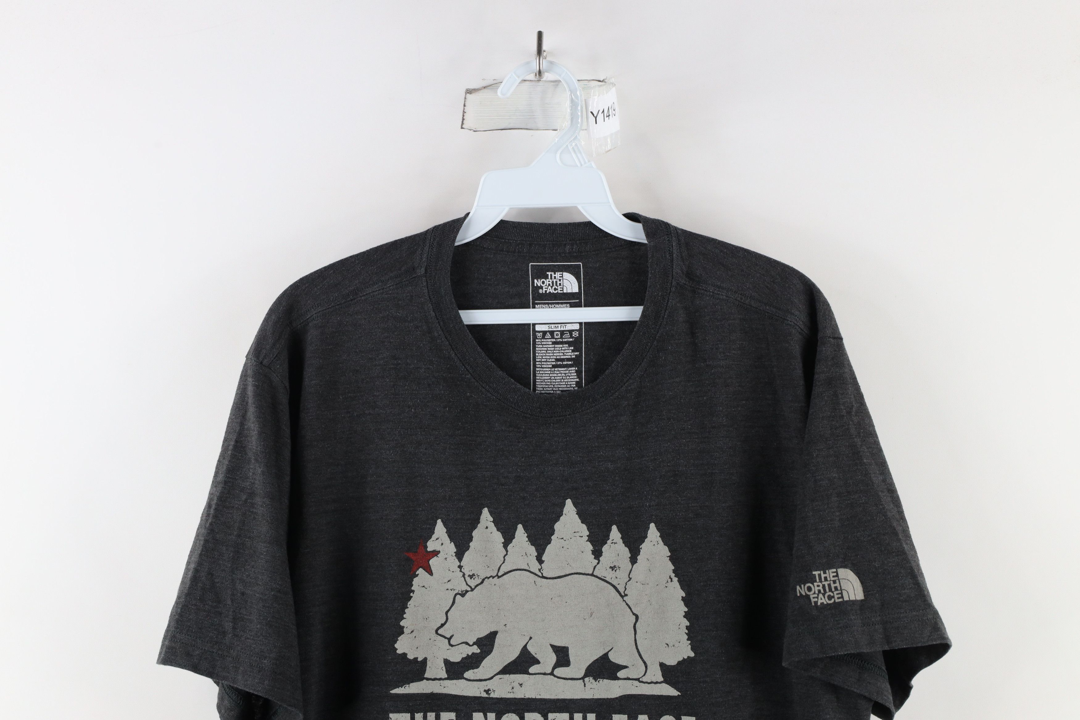 The North Face × Vintage The North Face Out Bear Short Sleeve T-Shirt Jersey Knit Size US XL / EU 56 / 4 - 2 Thumbnail