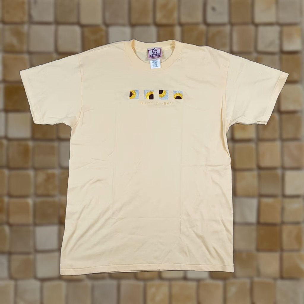 Sunflower Vintage Sunflower Women's T-Shirt L Summer 90s Y2K Embroidered Flower Retro Yellow Size L / US 10 / IT 46 - 1 Thumbnail
