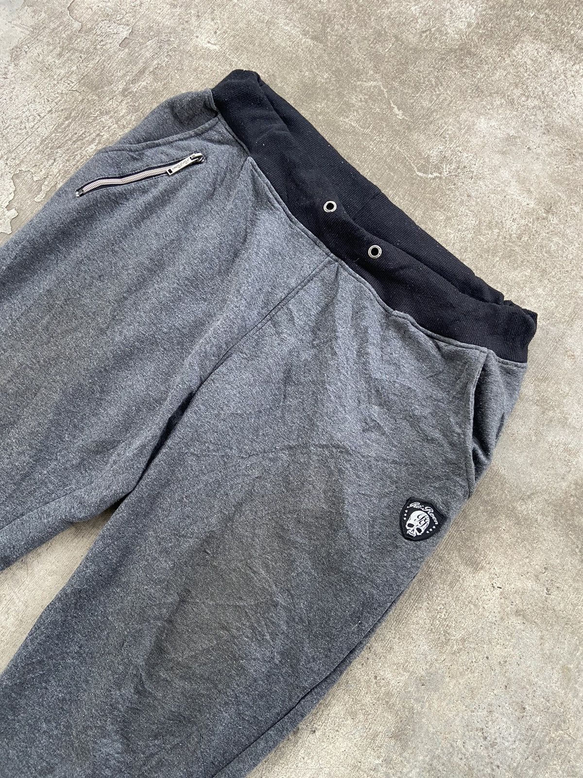 Mastermind Japan × Roen Vintage 2000’s Re-Roen Skull Zipper Sweat Jogger Pants Size US 32 / EU 48 - 2 Thumbnail