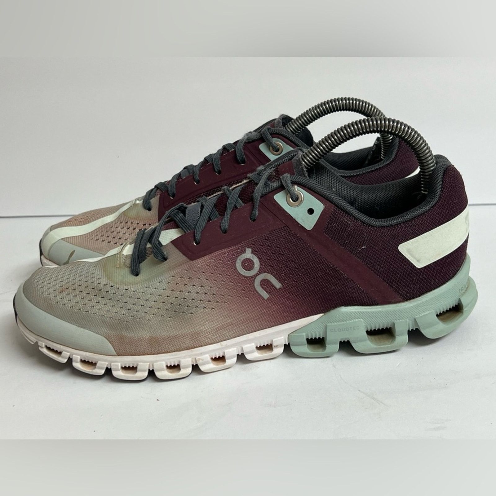 On On Cloudflow 3.0 Mulberry Mineral Womens 8.5 Purple Shoes Size US 8.5 / IT 38.5 - 1 Thumbnail
