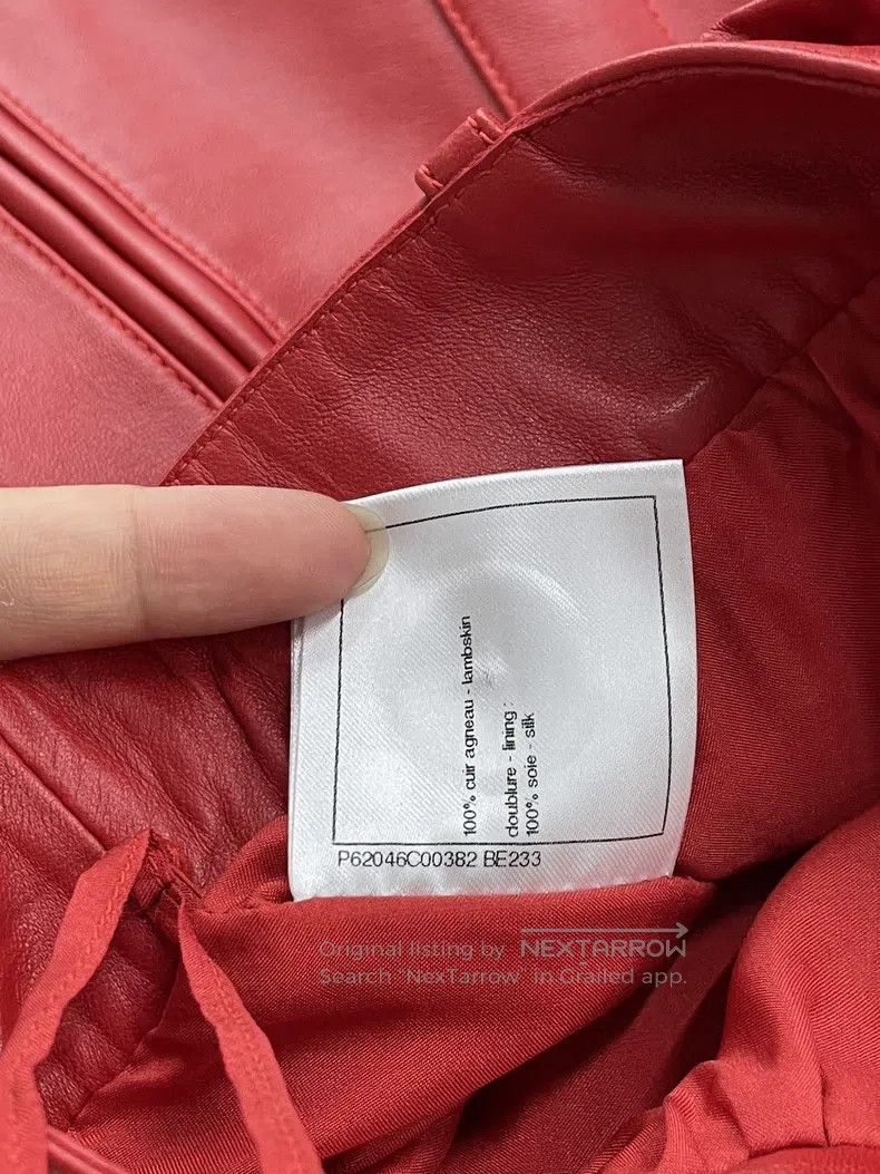 Chanel Chanel Red sheepskin double C belt shorts Size 24" / US 00 / IT 34 - 6 Thumbnail